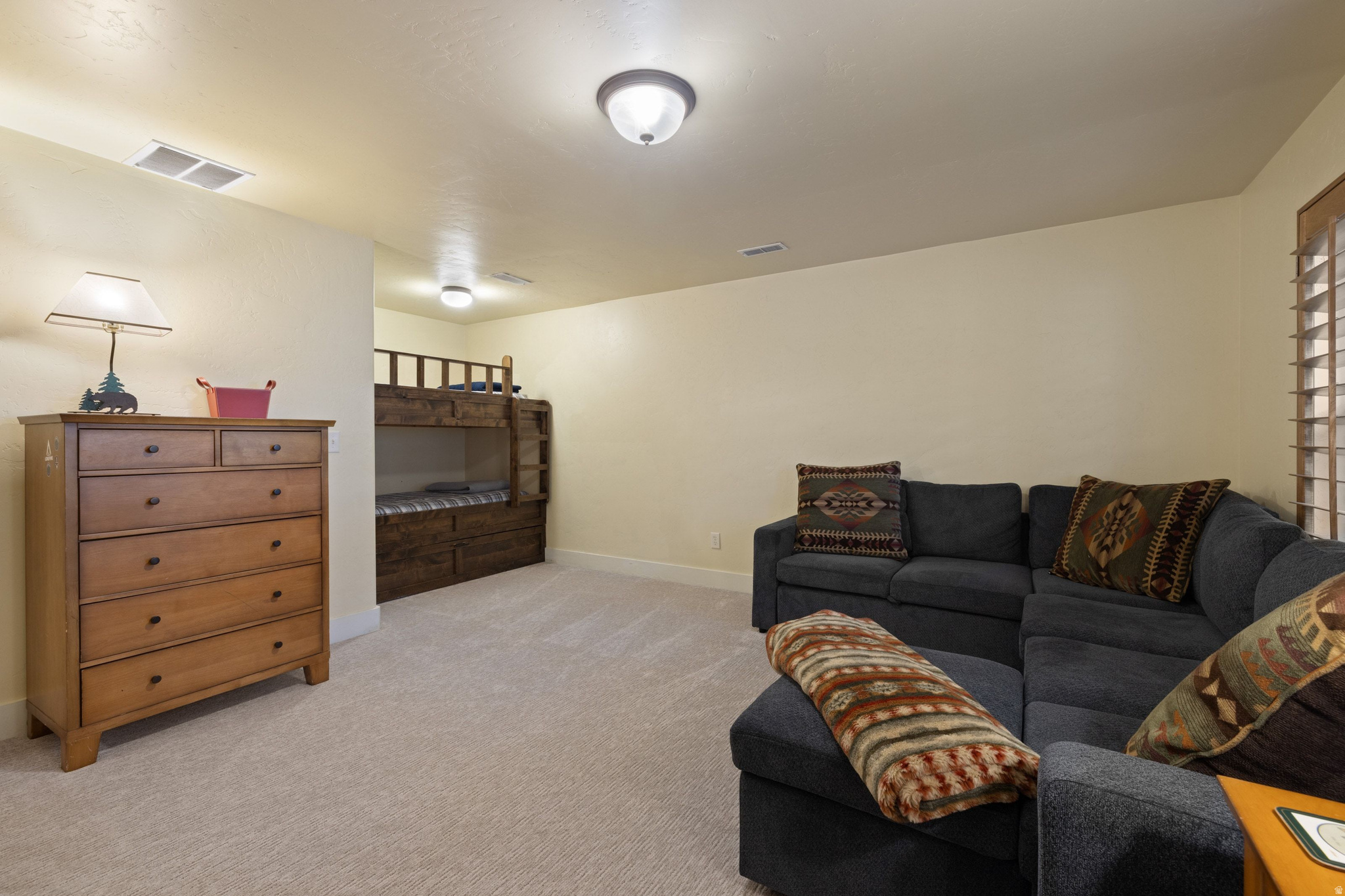 5604 N KODIAK WAY