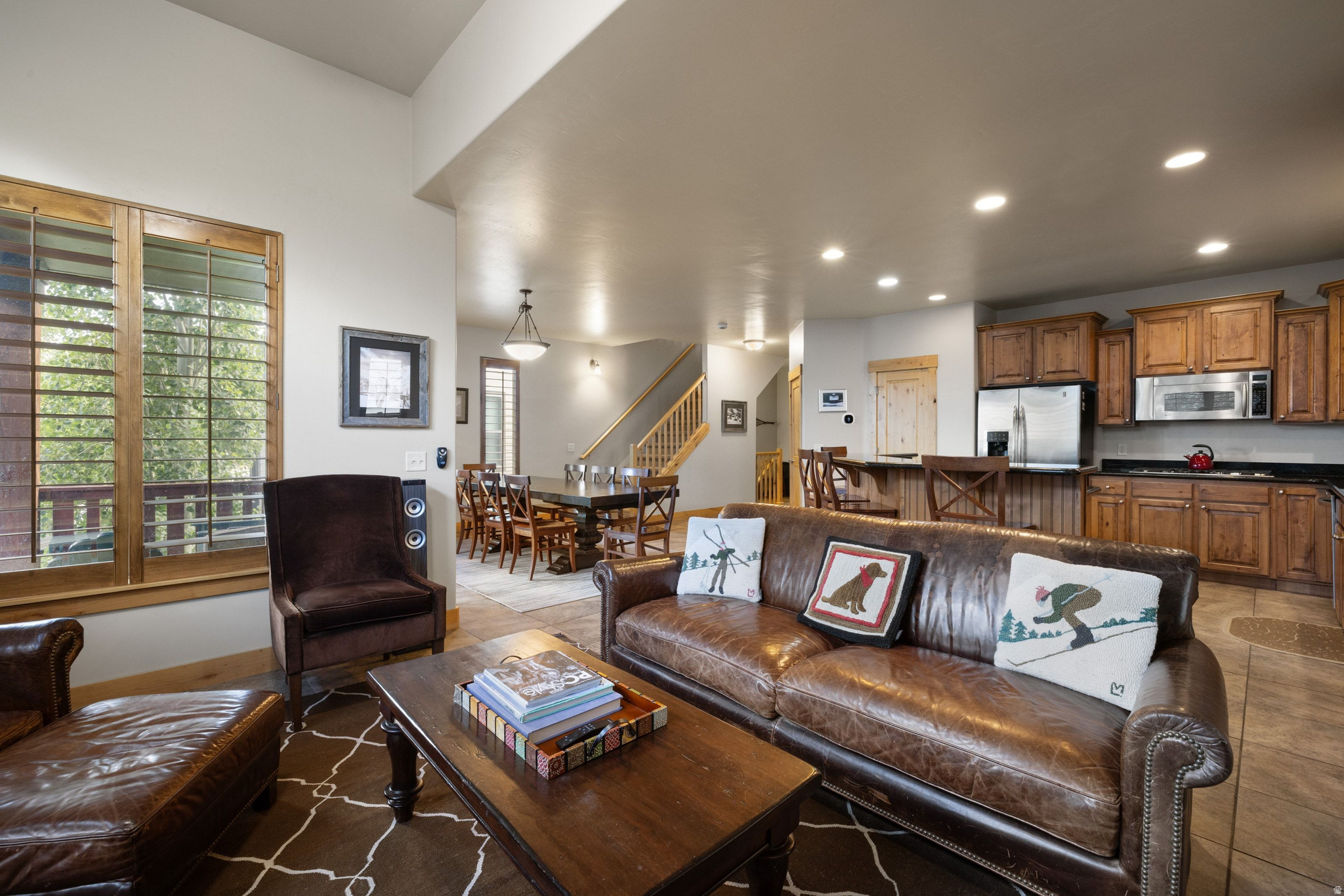 5604 N KODIAK WAY