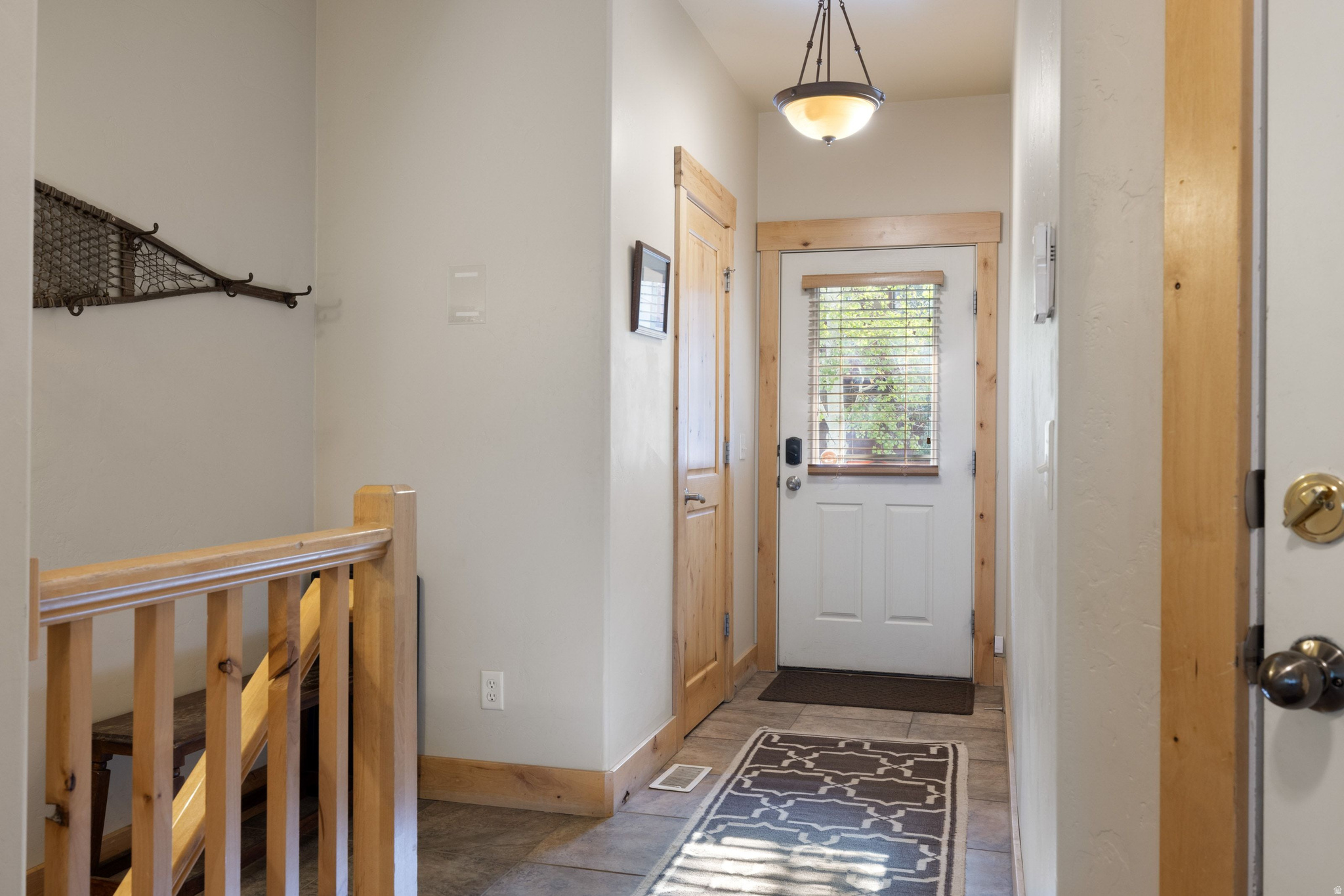 5604 N KODIAK WAY