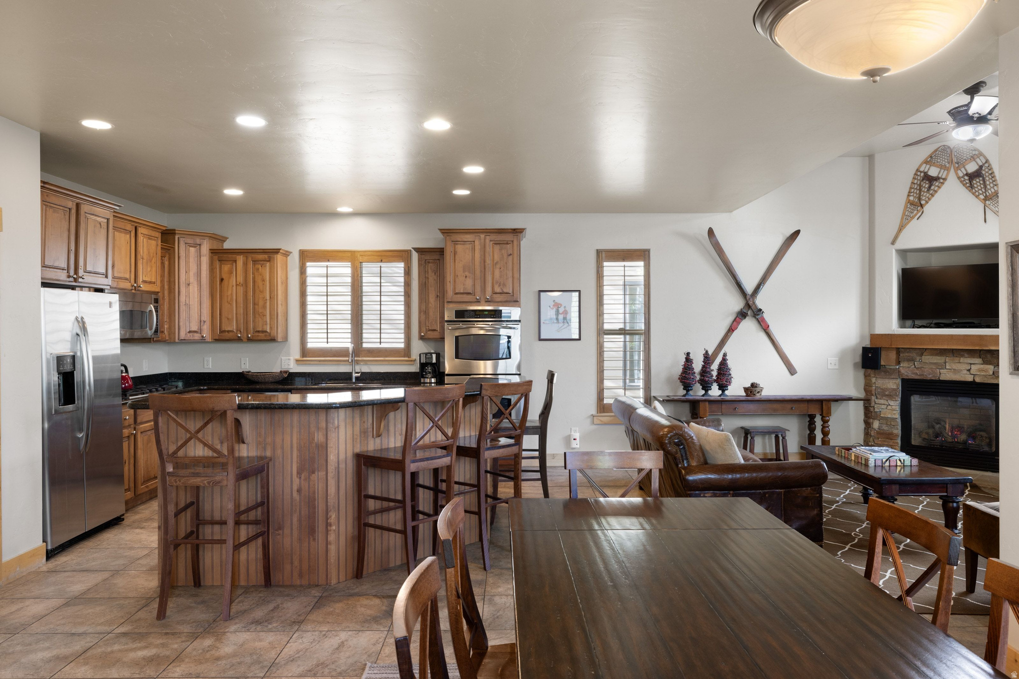 5604 N KODIAK WAY