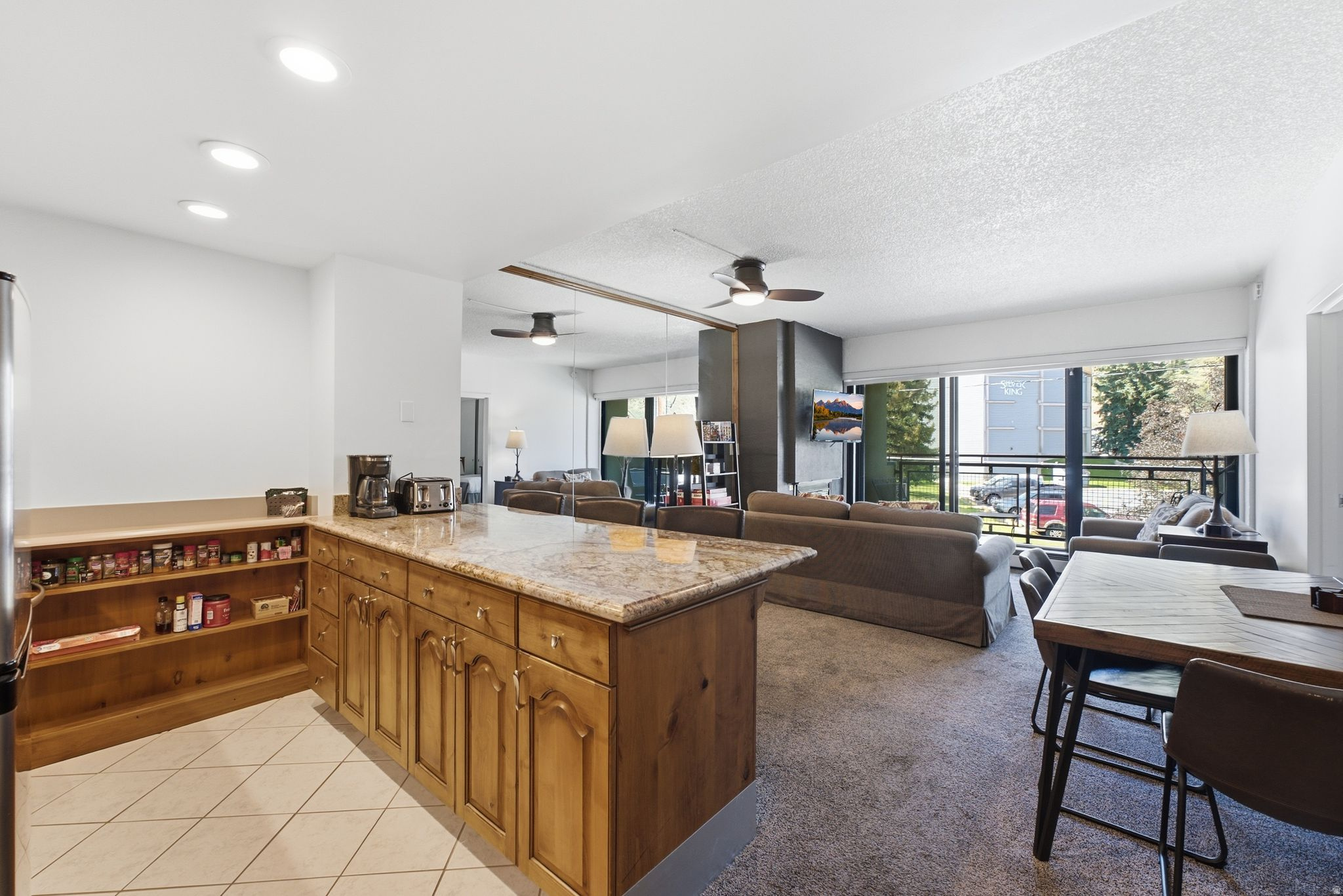 1482 EMPIRE AVE #307