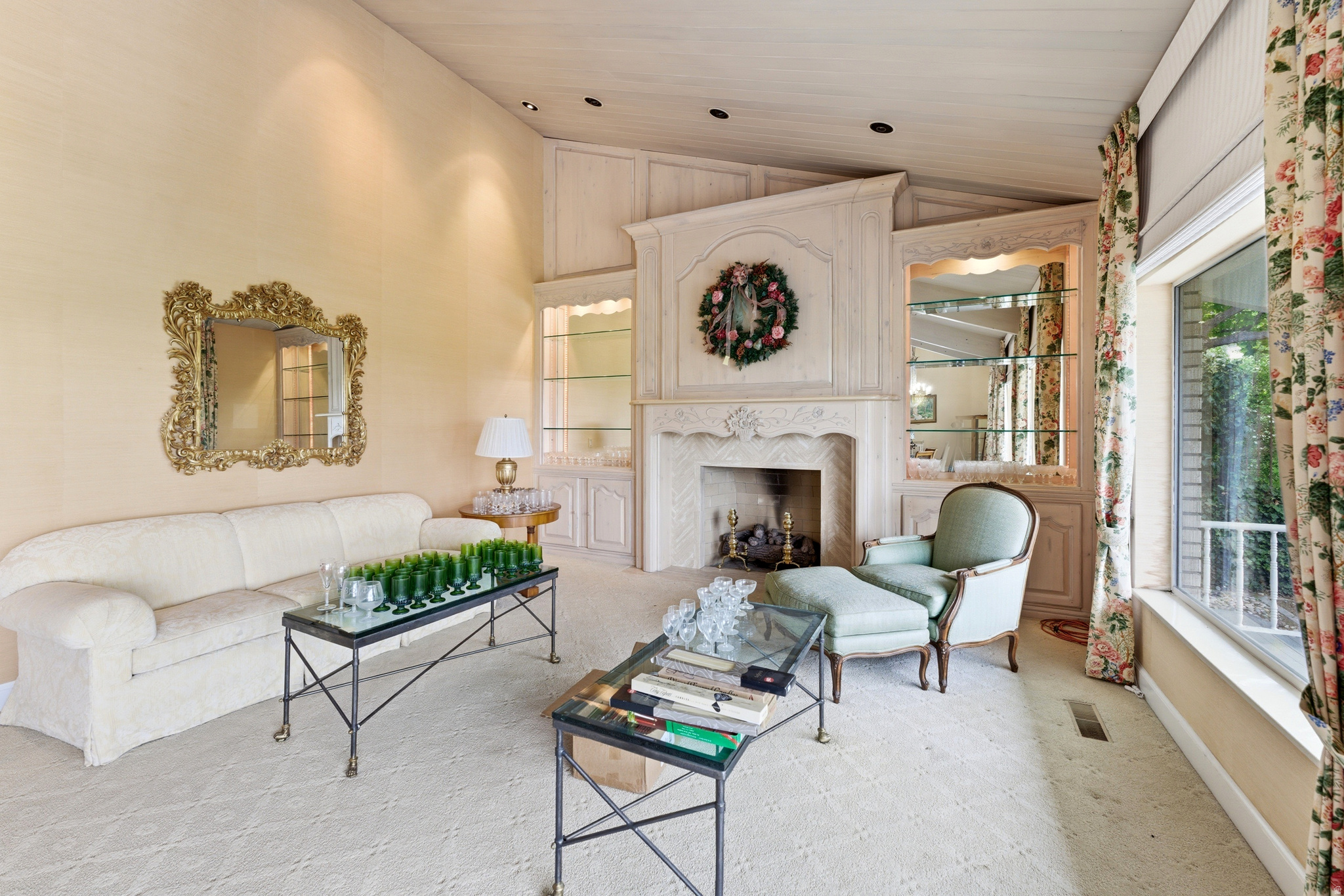 2642 MAYWOOD DR