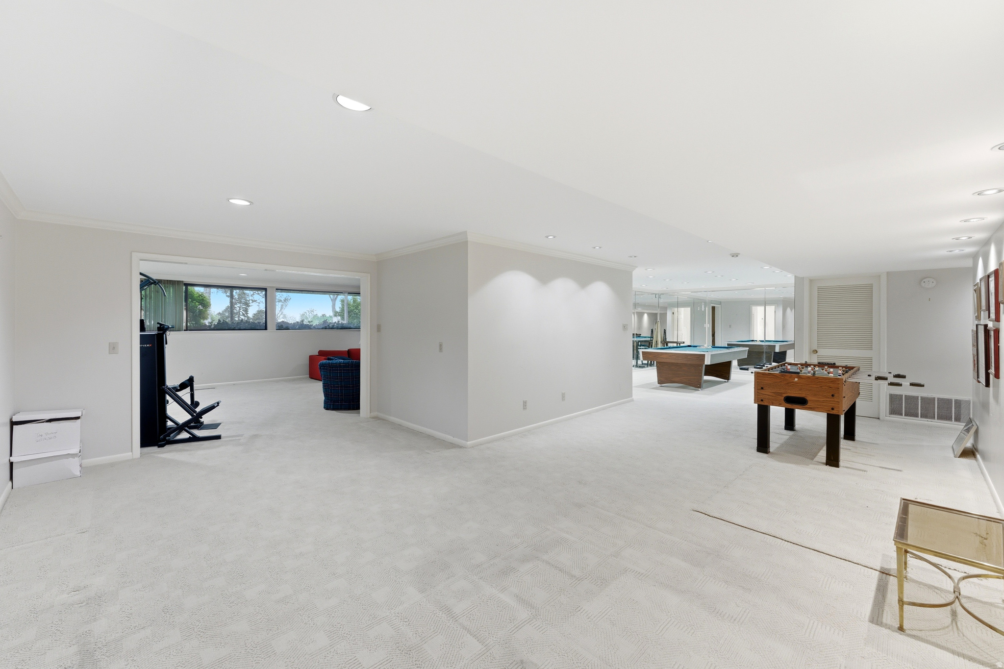 2642 MAYWOOD DR