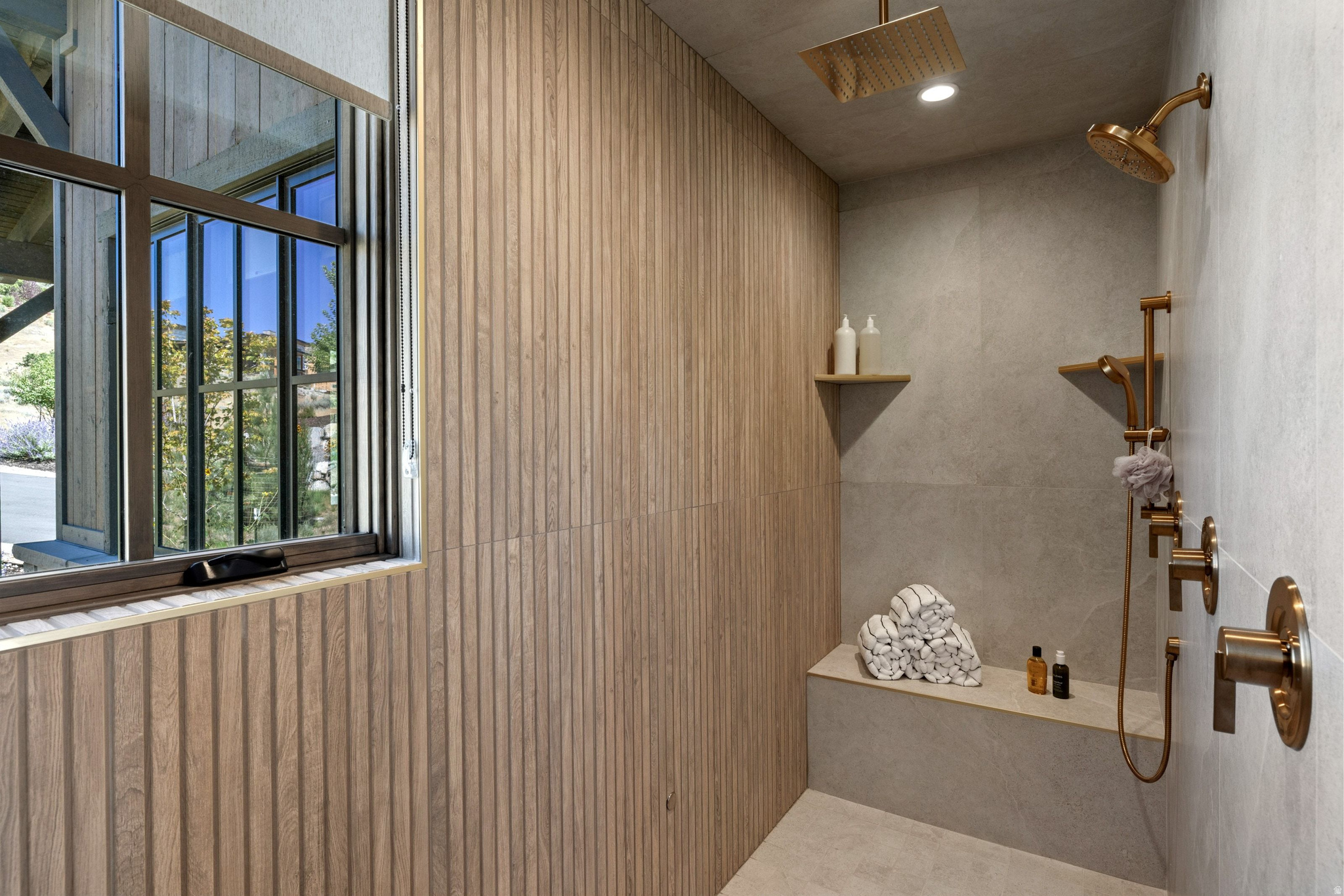 2044 E NOTCH MOUNTAIN CIR #360