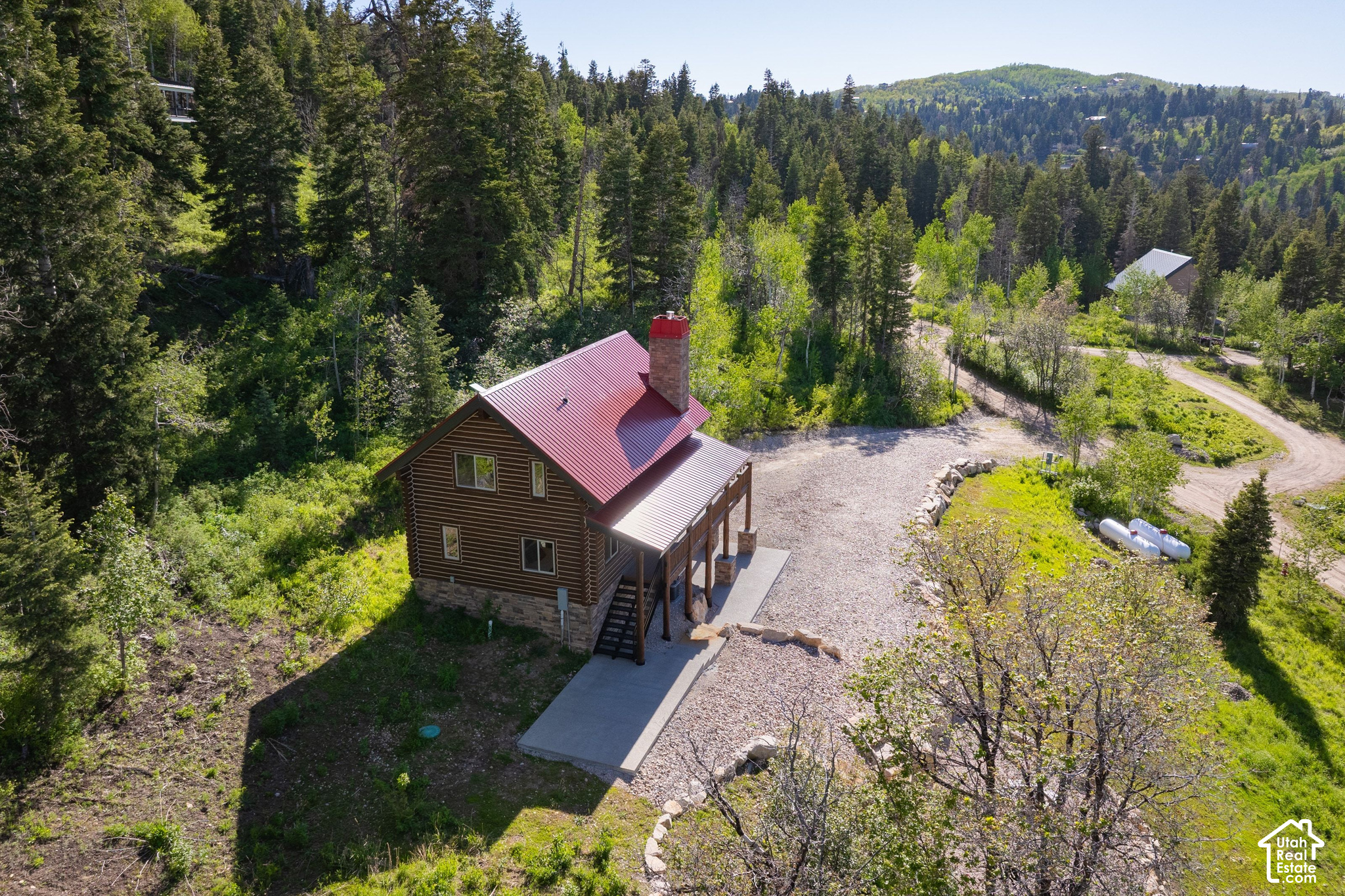 917 W DEEP FOREST RD