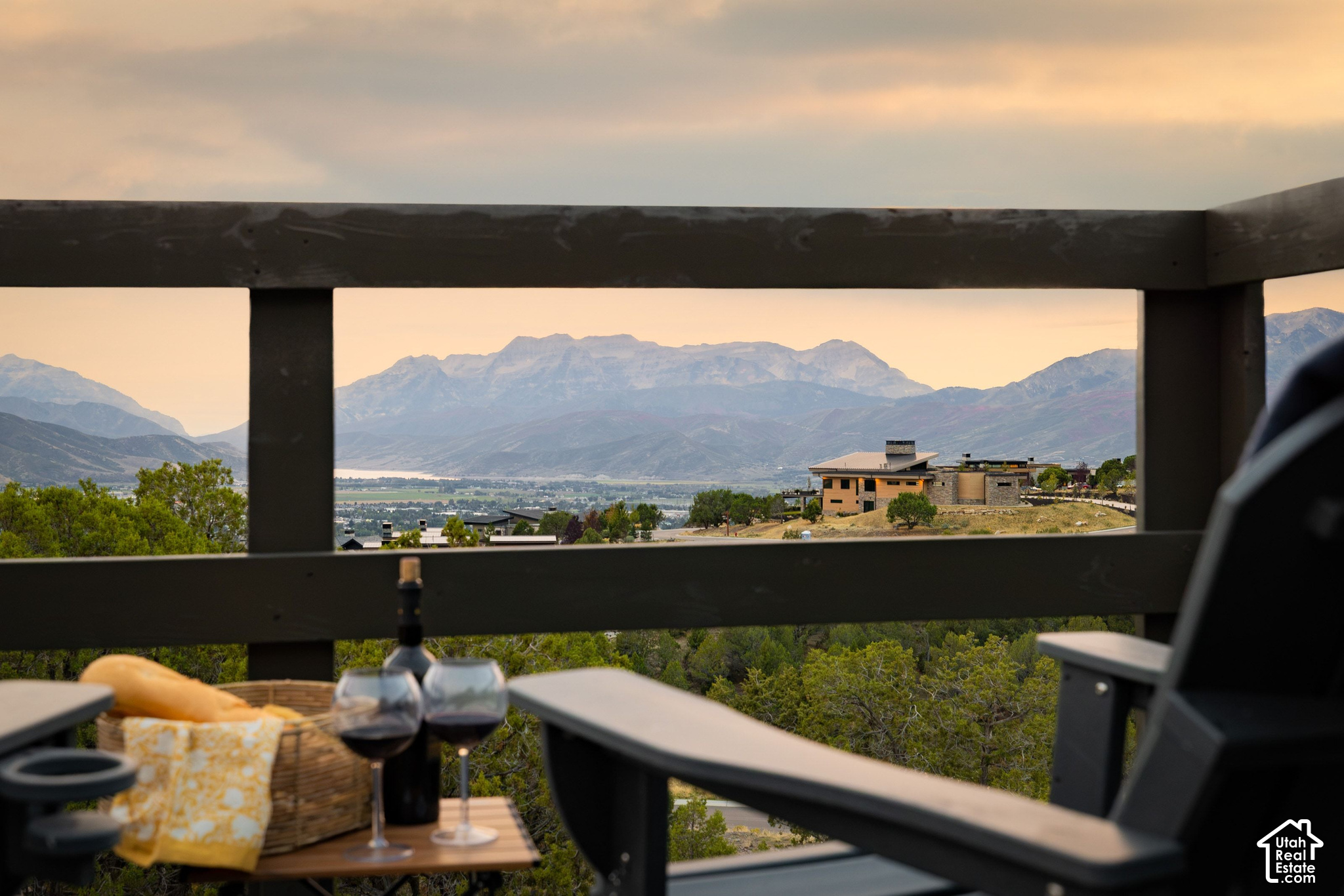2737 E LA SAL PEAK DRIVE DR Unit: 602
