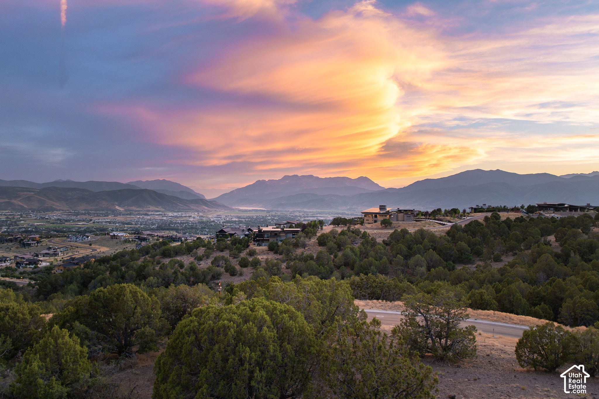 2737 E LA SAL PEAK DRIVE DR Unit: 602