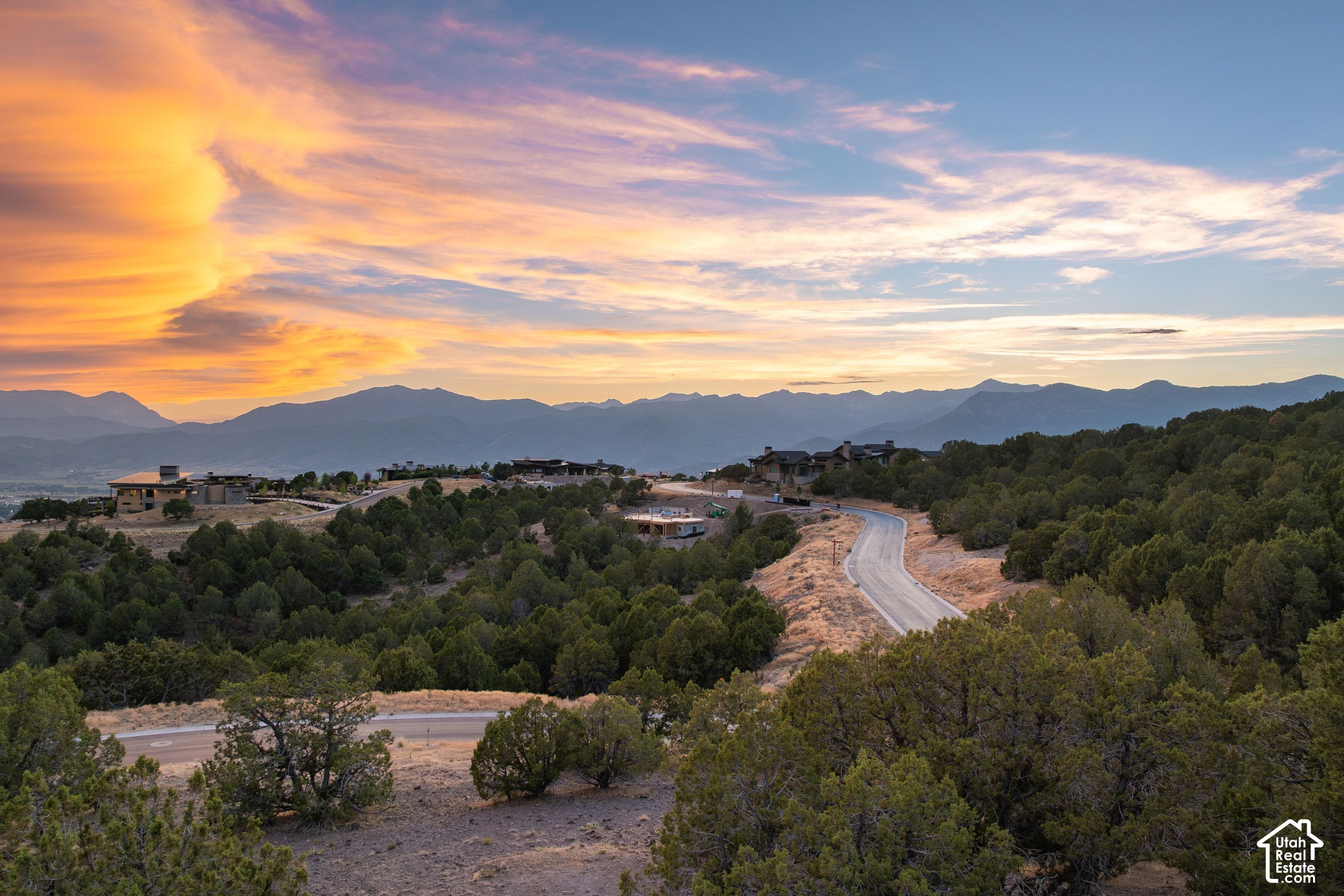 2737 E LA SAL PEAK DRIVE DR Unit: 602