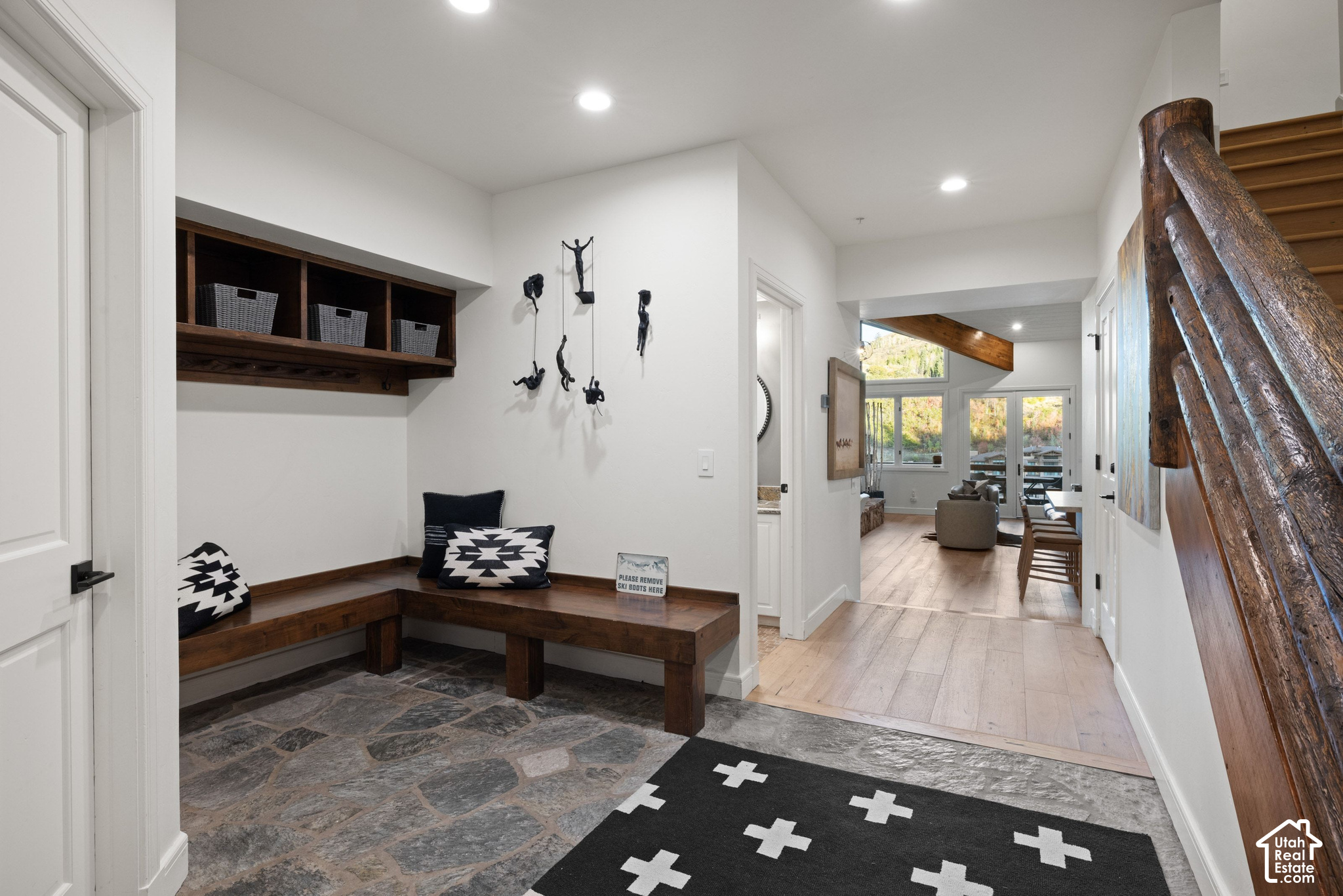2100 DEER VALLEY DR #501