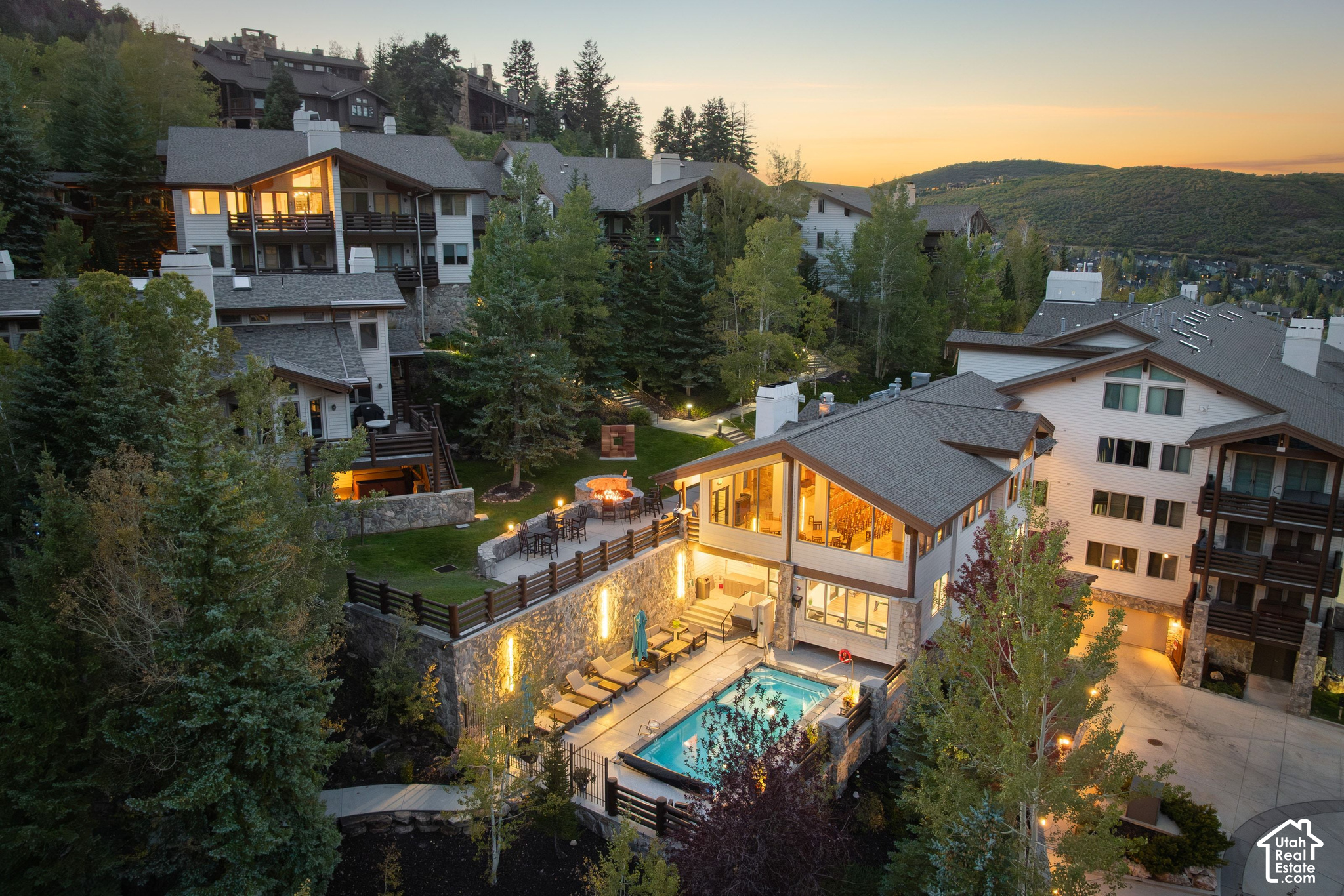 2100 DEER VALLEY DR #501