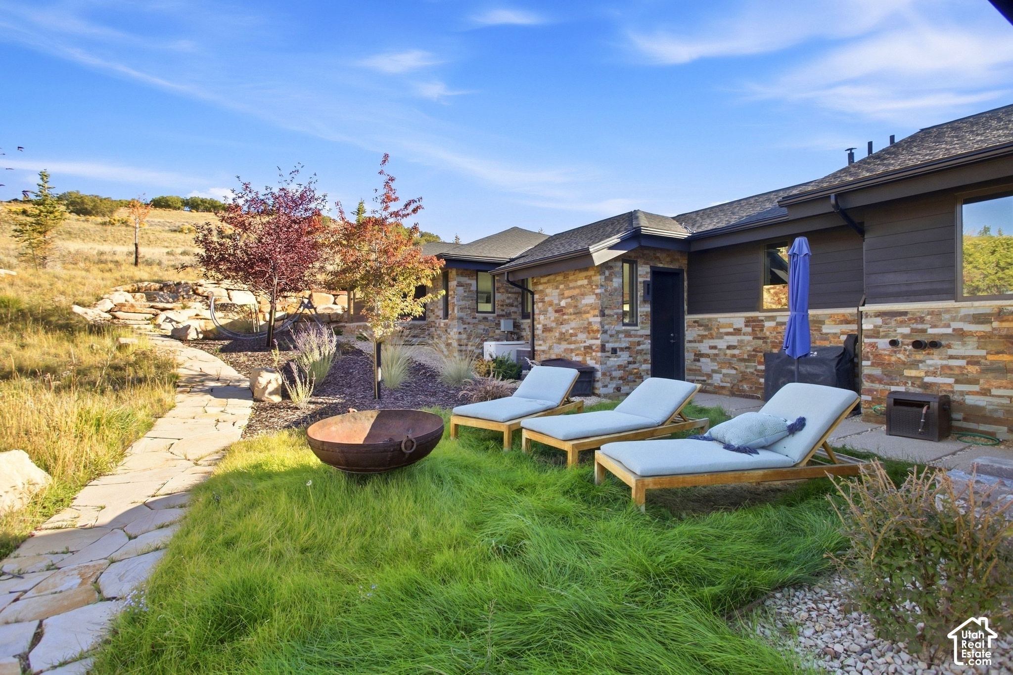 1163 W RED FOX RD #9
