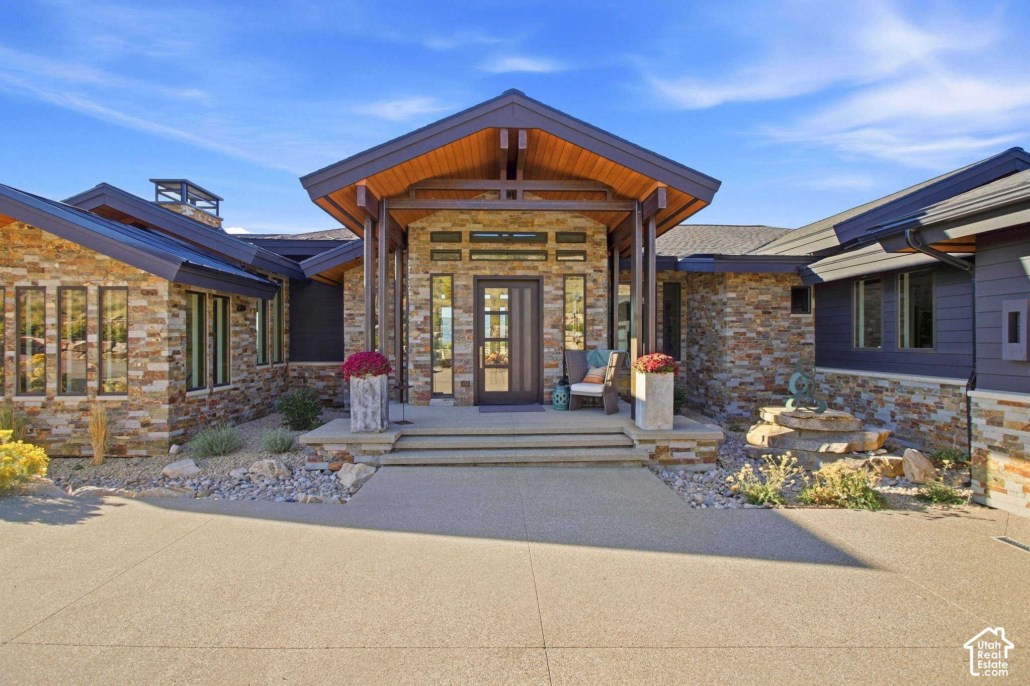 1163 W RED FOX RD #9