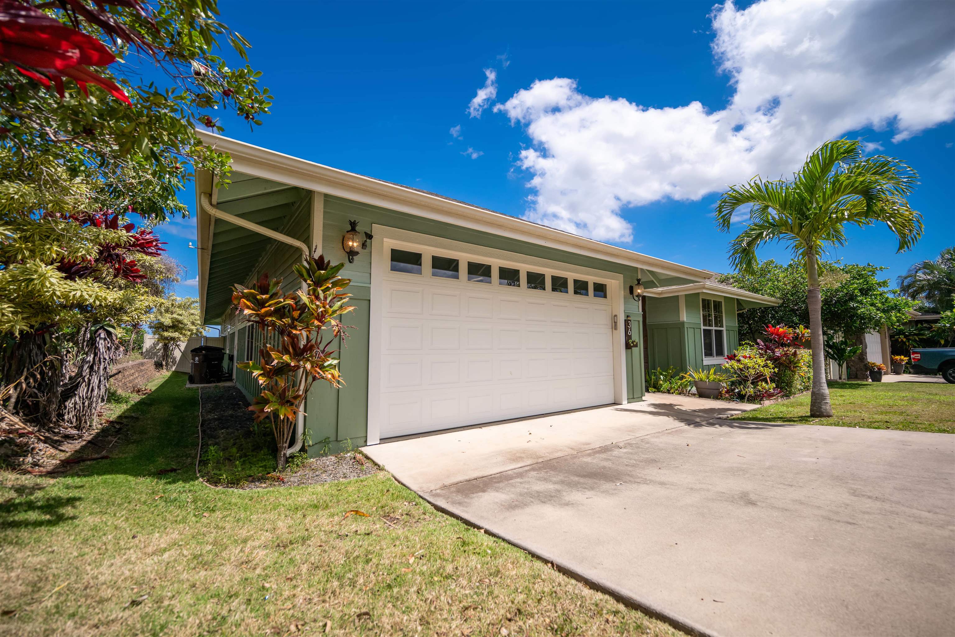 36 Nohoana Pl