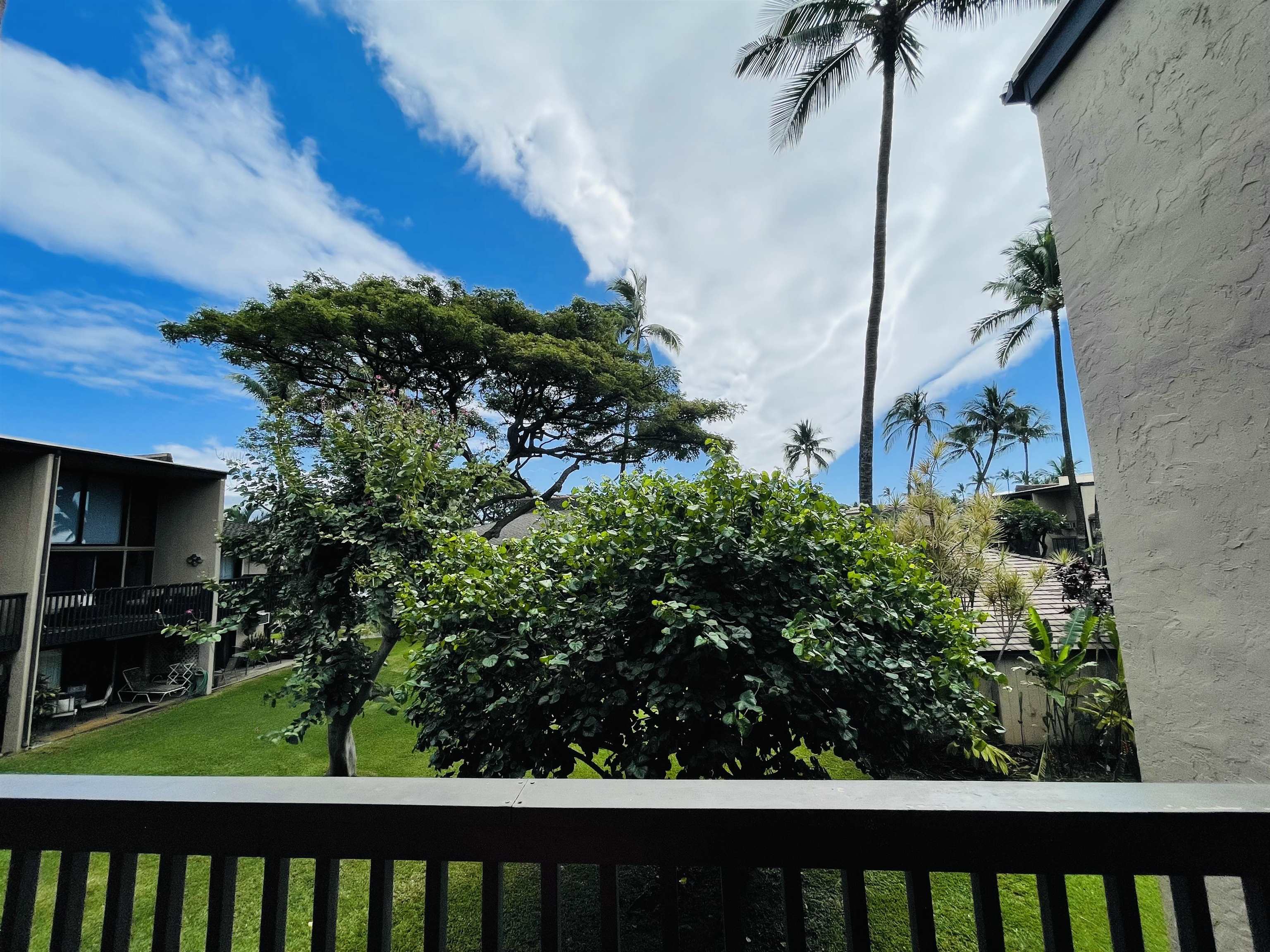 1299 ULUNIU Rd Unit: G-206