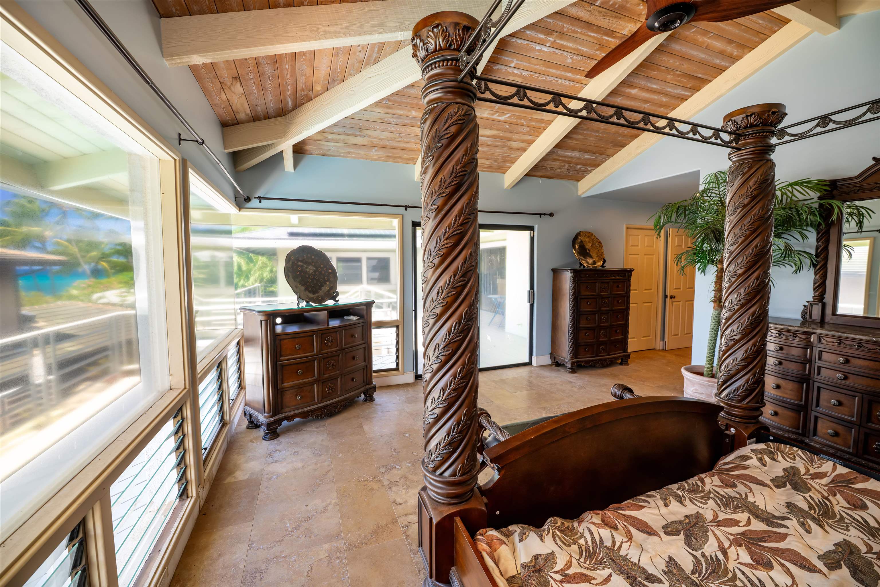 15 Hui E Rd