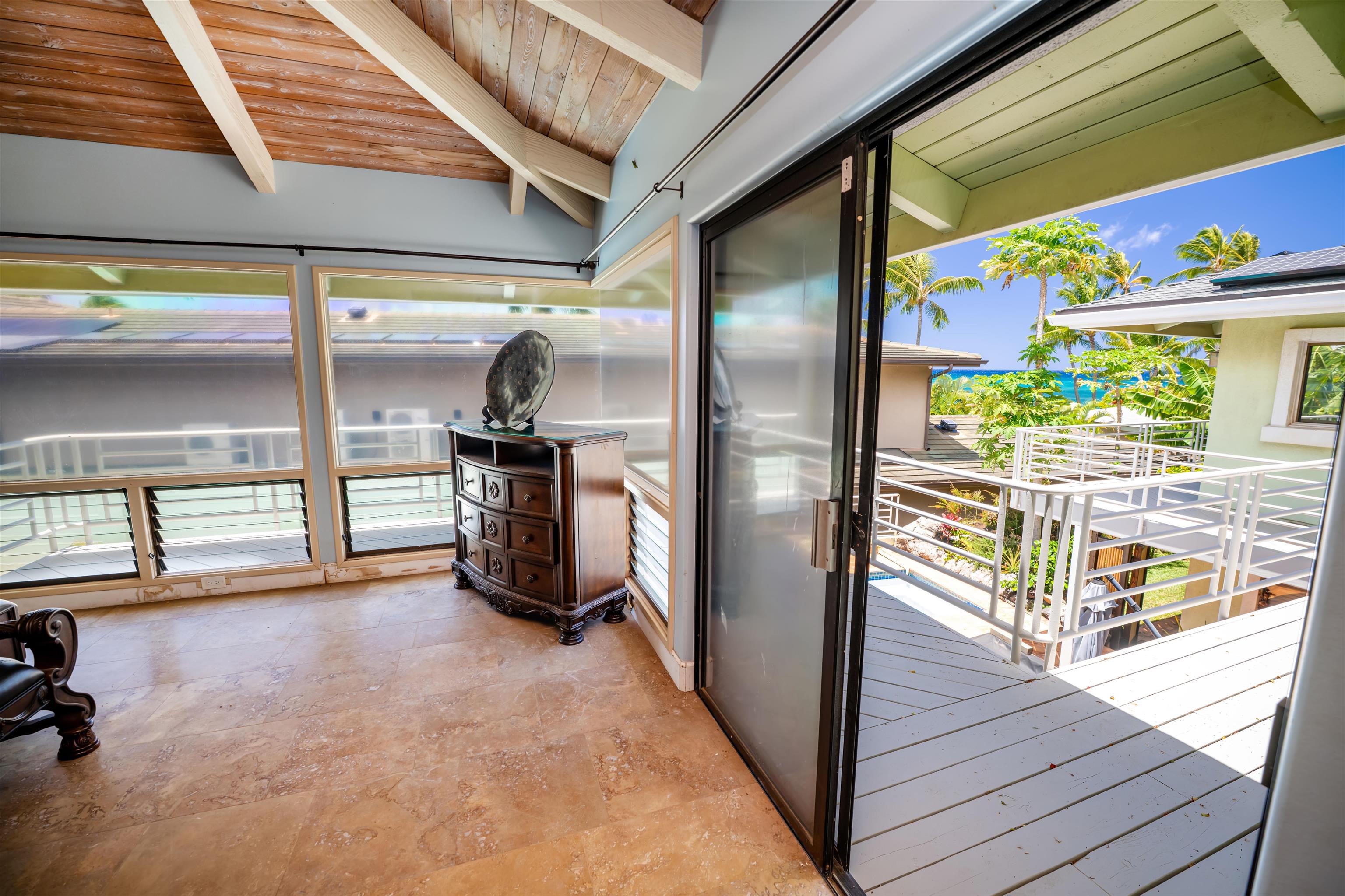 15 Hui E Rd