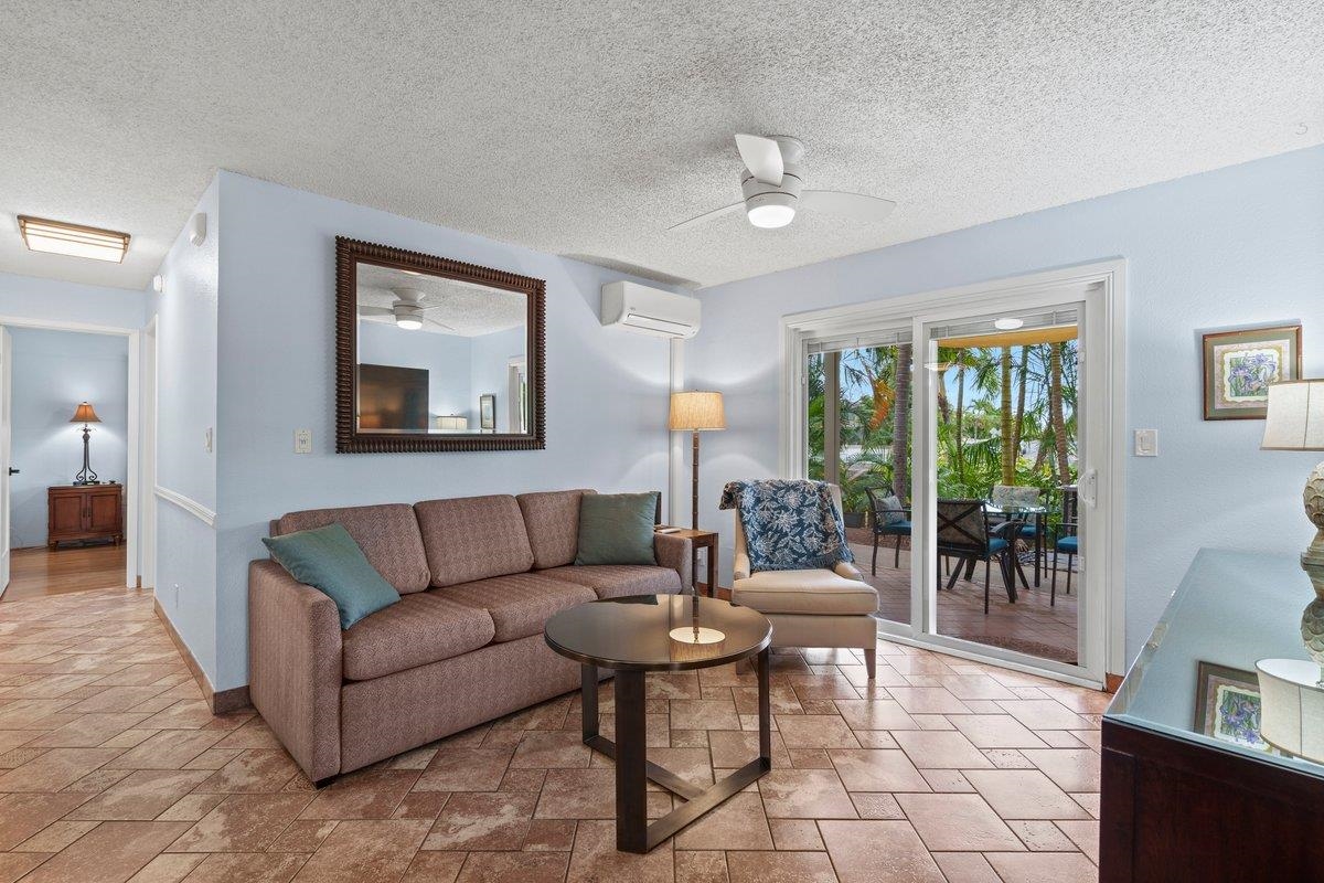 140 UWAPO Rd Unit: 35-102