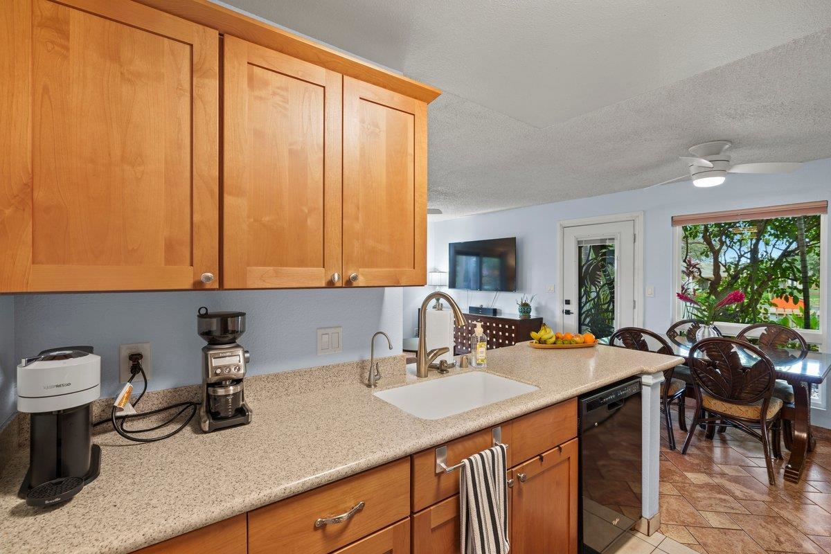 140 UWAPO Rd Unit: 35-102