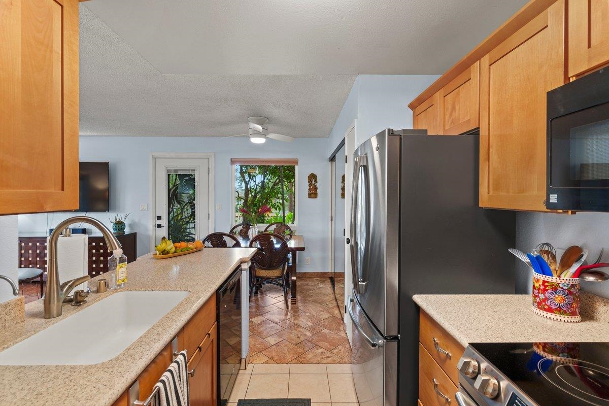 140 UWAPO Rd Unit: 35-102