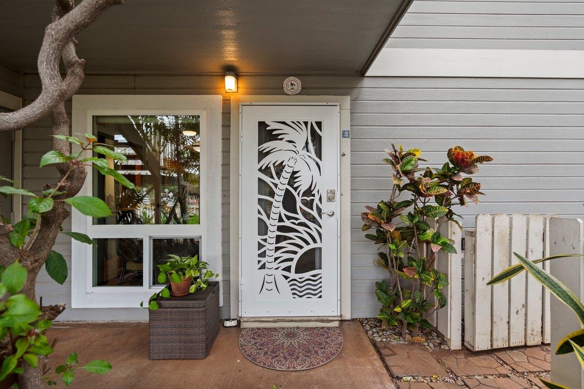 140 UWAPO Rd Unit: 35-102