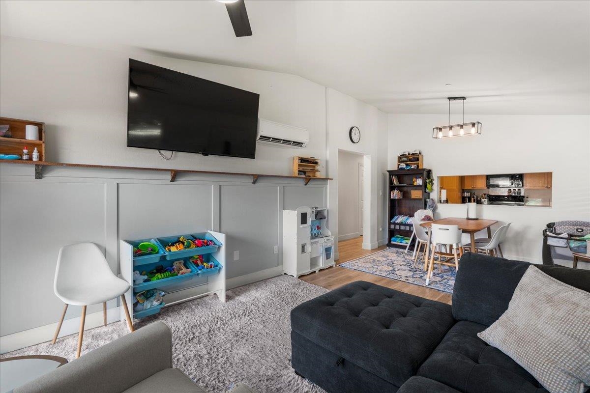 268 Kahoma Village Pl Unit: 8-101