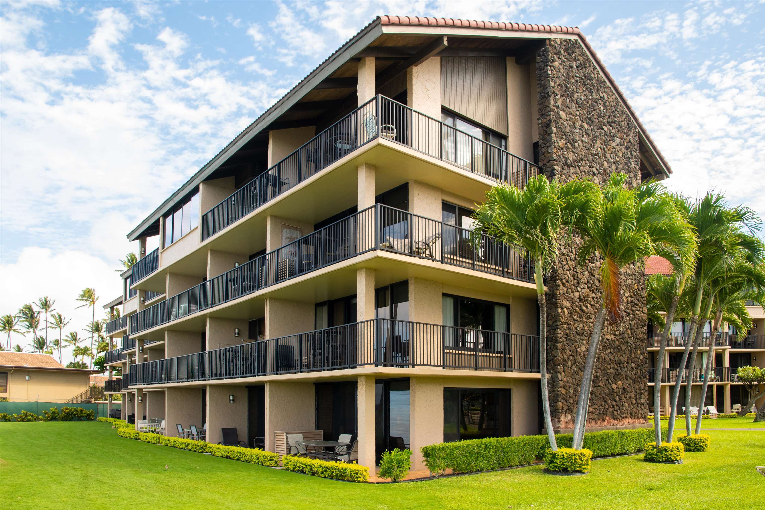 3543 Lower Honoapiilani Rd Unit: A-403