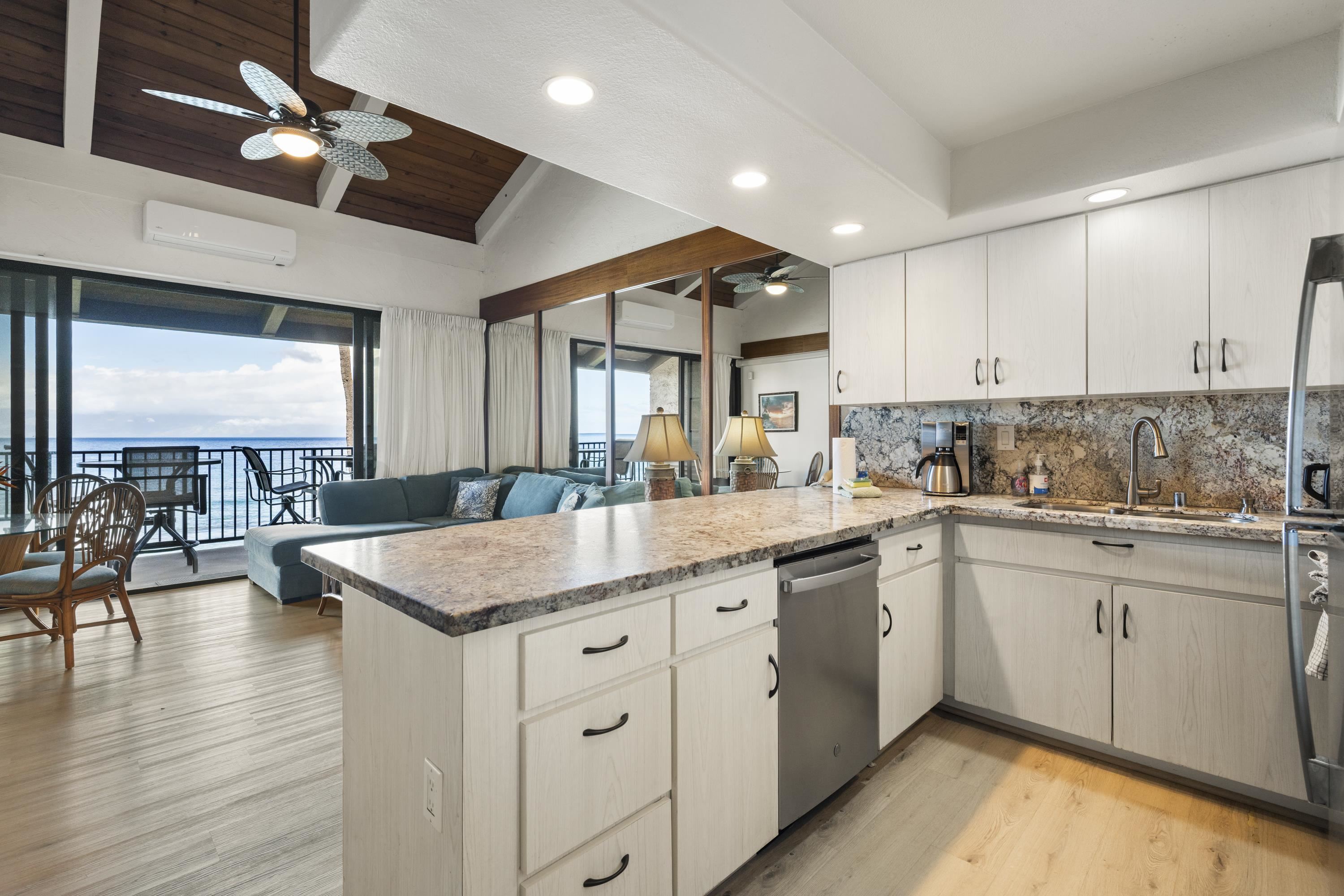 3543 Lower Honoapiilani Rd Unit: A-403