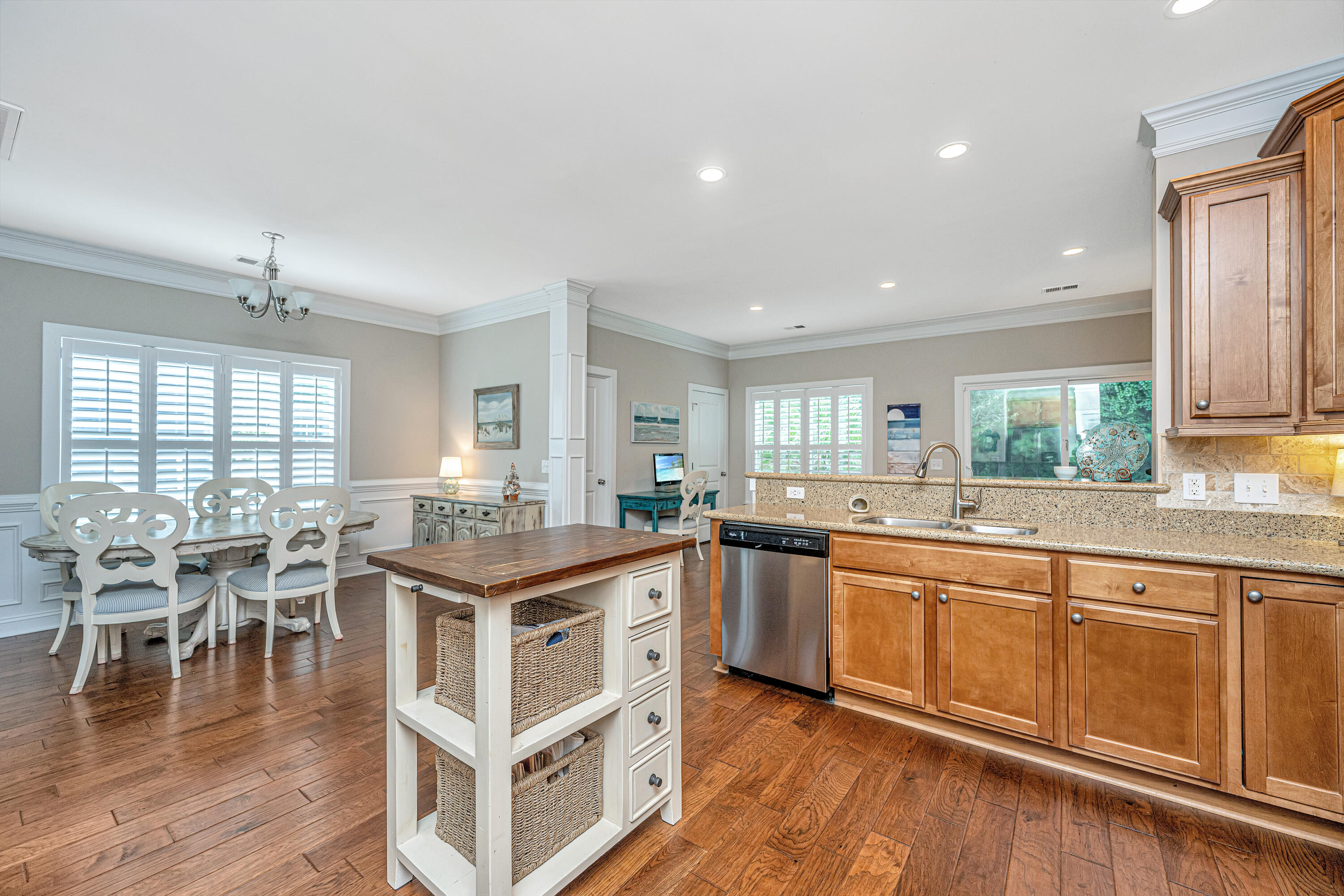 2851 Moonbeam Drive