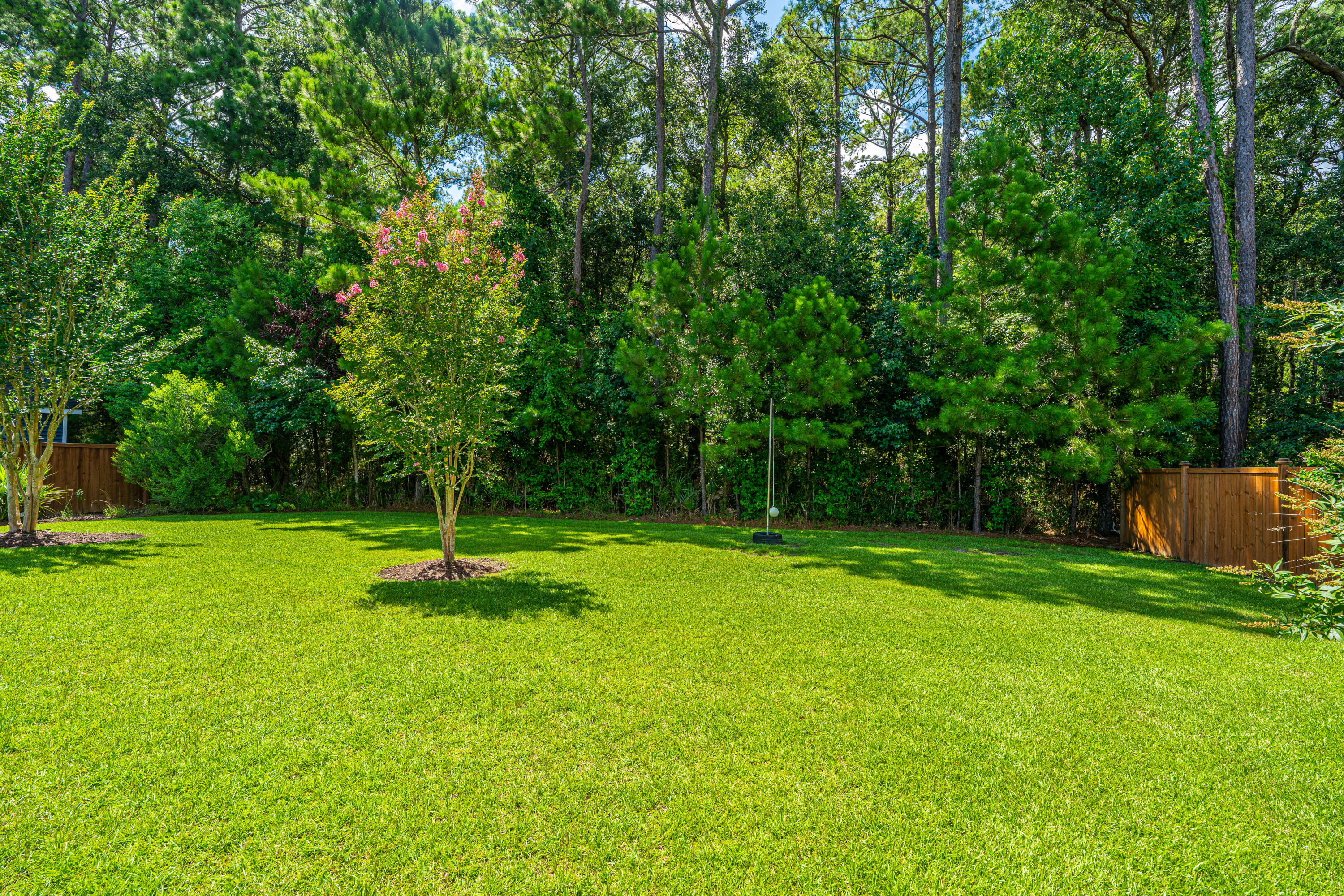 2851 Moonbeam Drive
