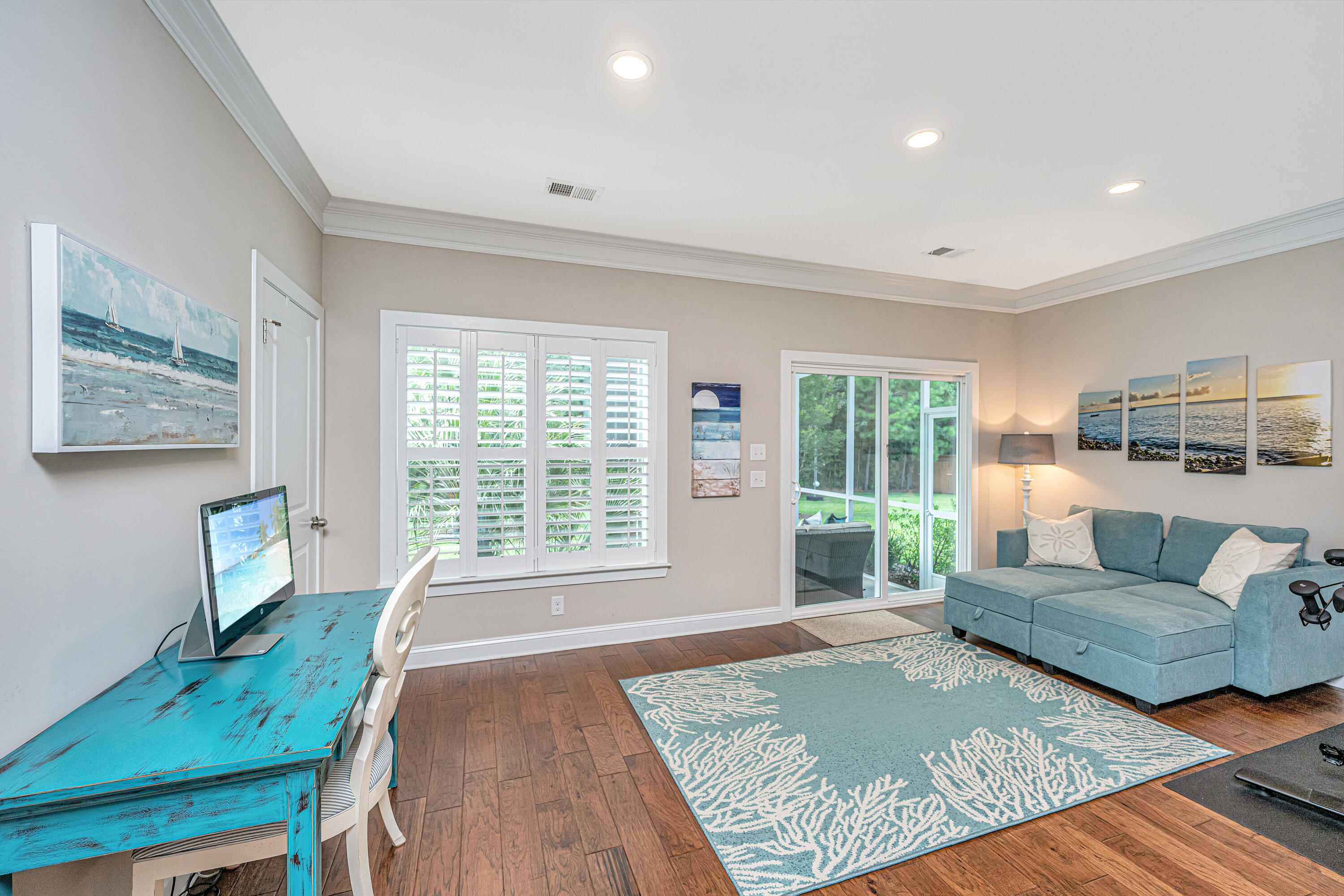 2851 Moonbeam Drive