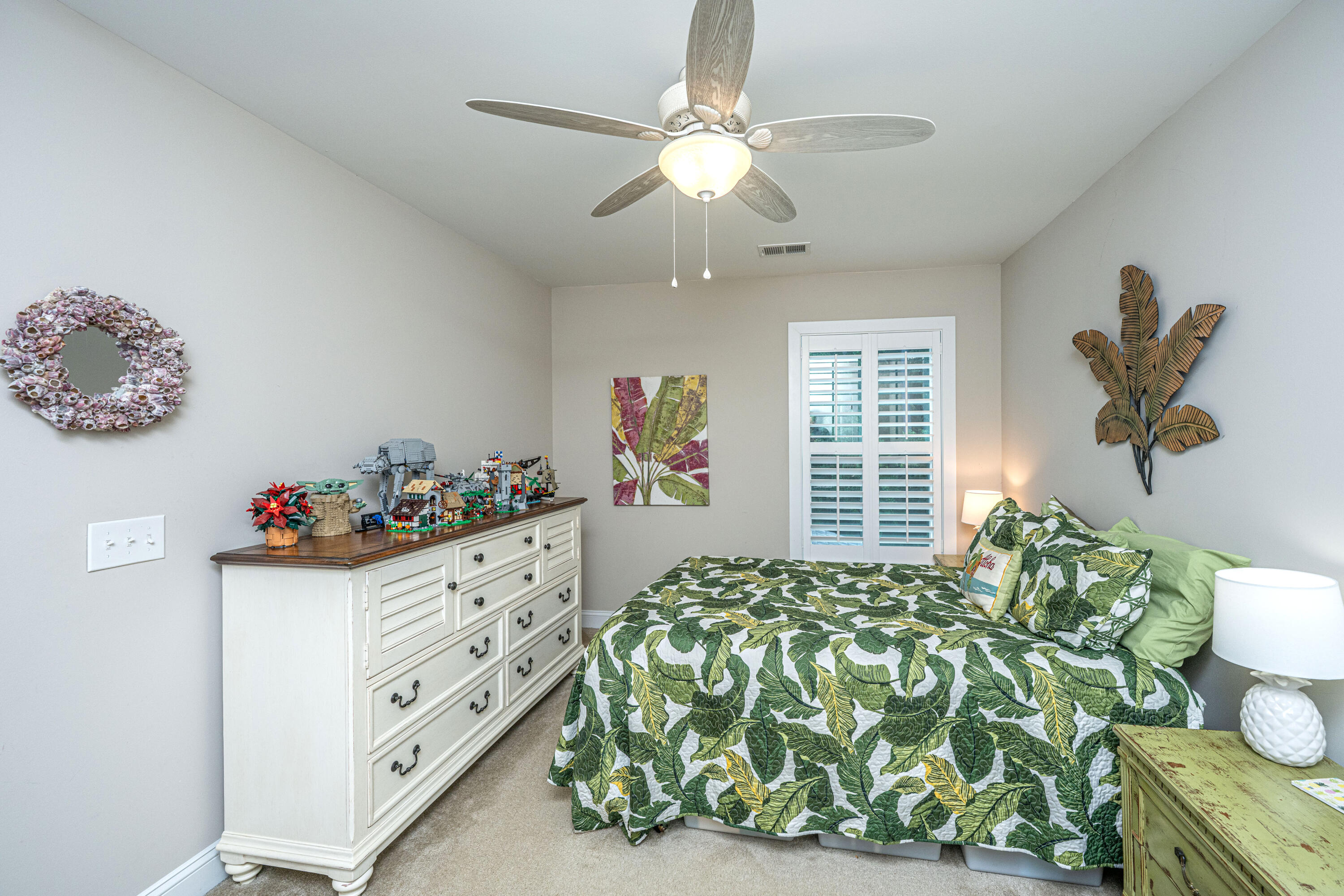 2851 Moonbeam Drive