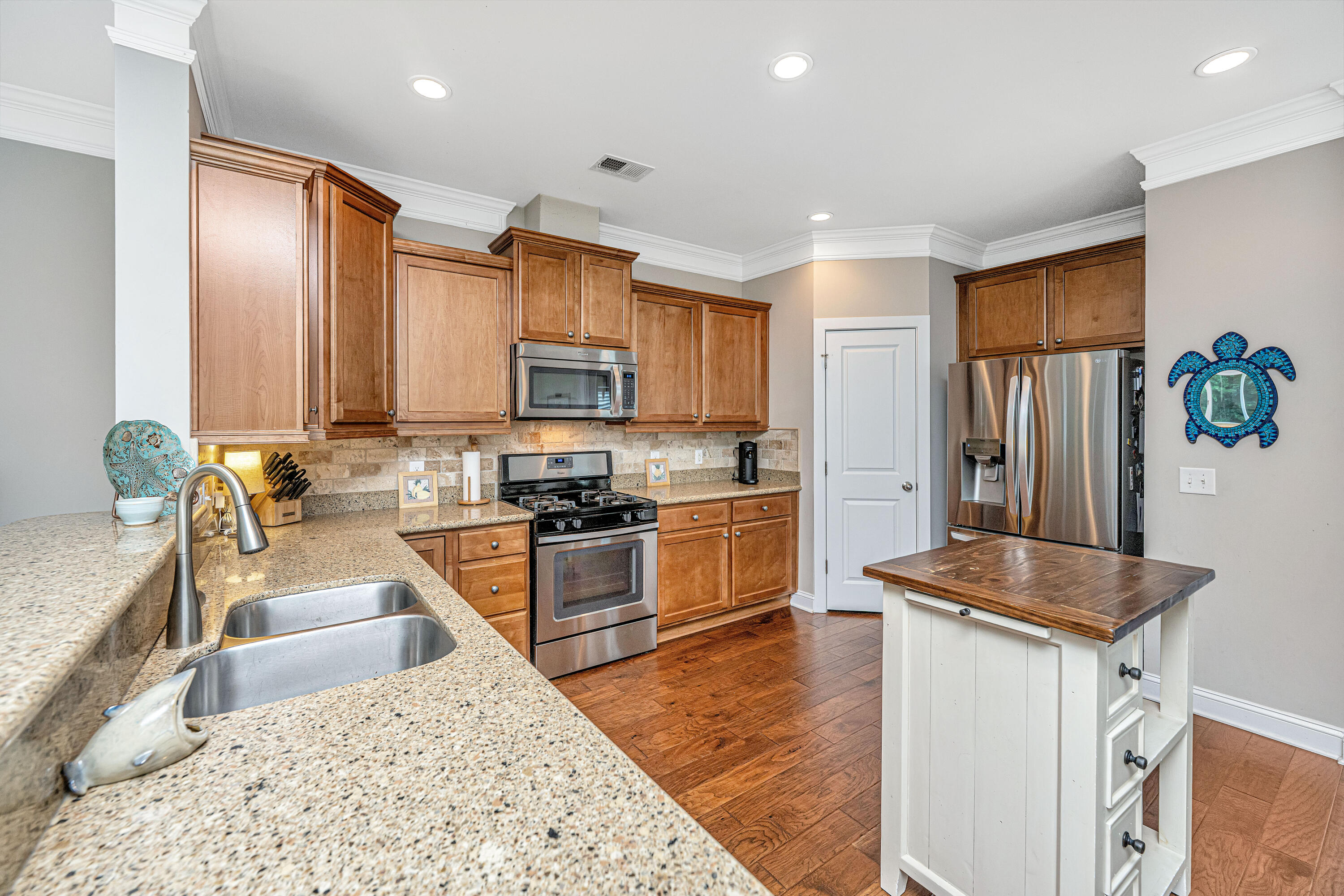 2851 Moonbeam Drive