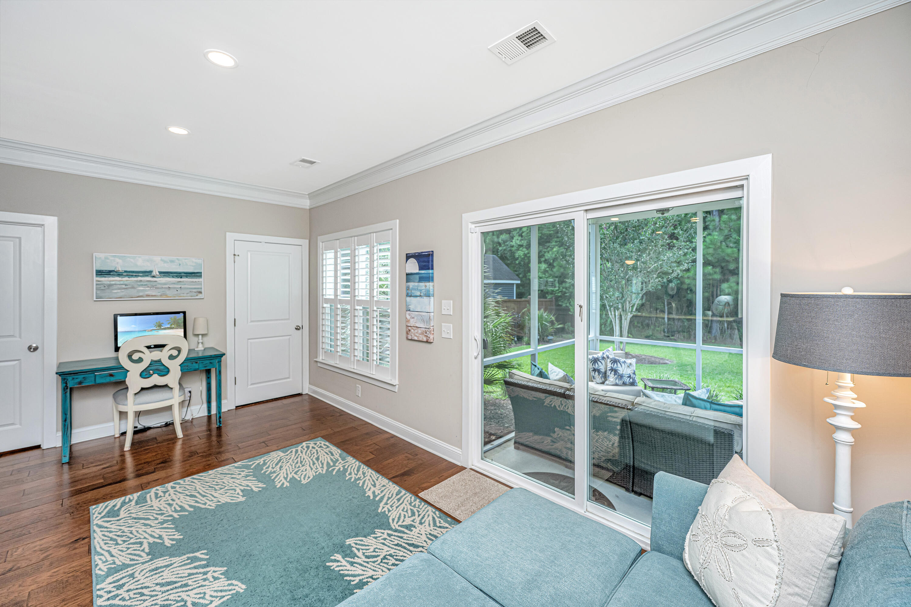 2851 Moonbeam Drive