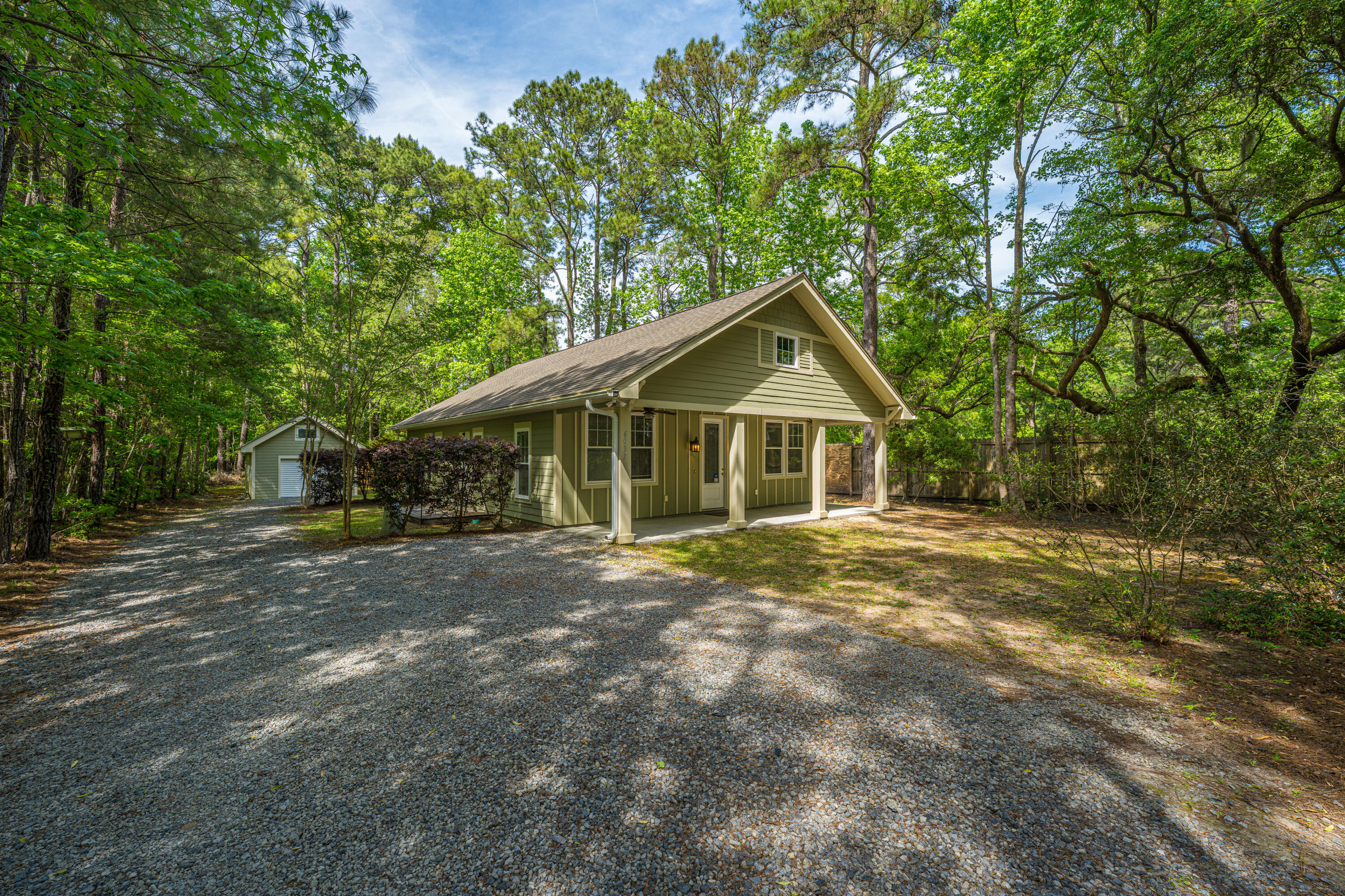 6037 Chisolm Road