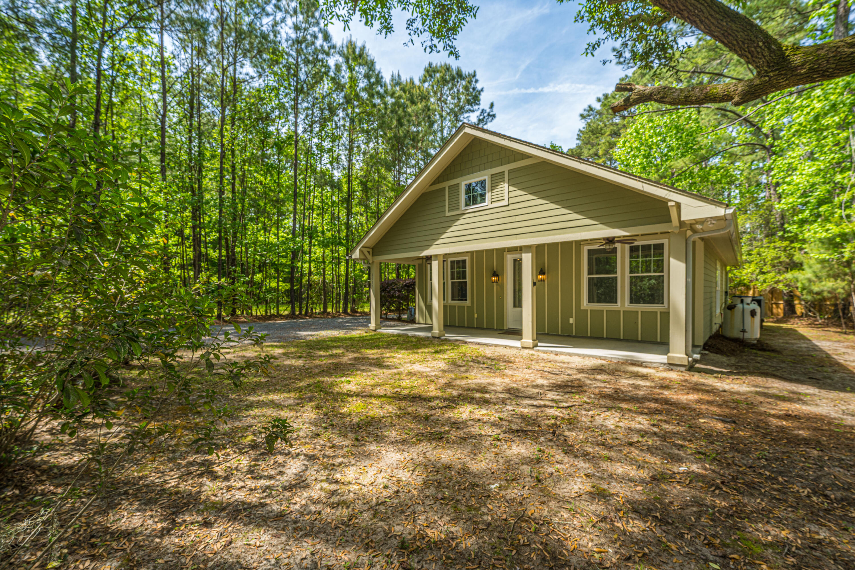 6037 Chisolm Road
