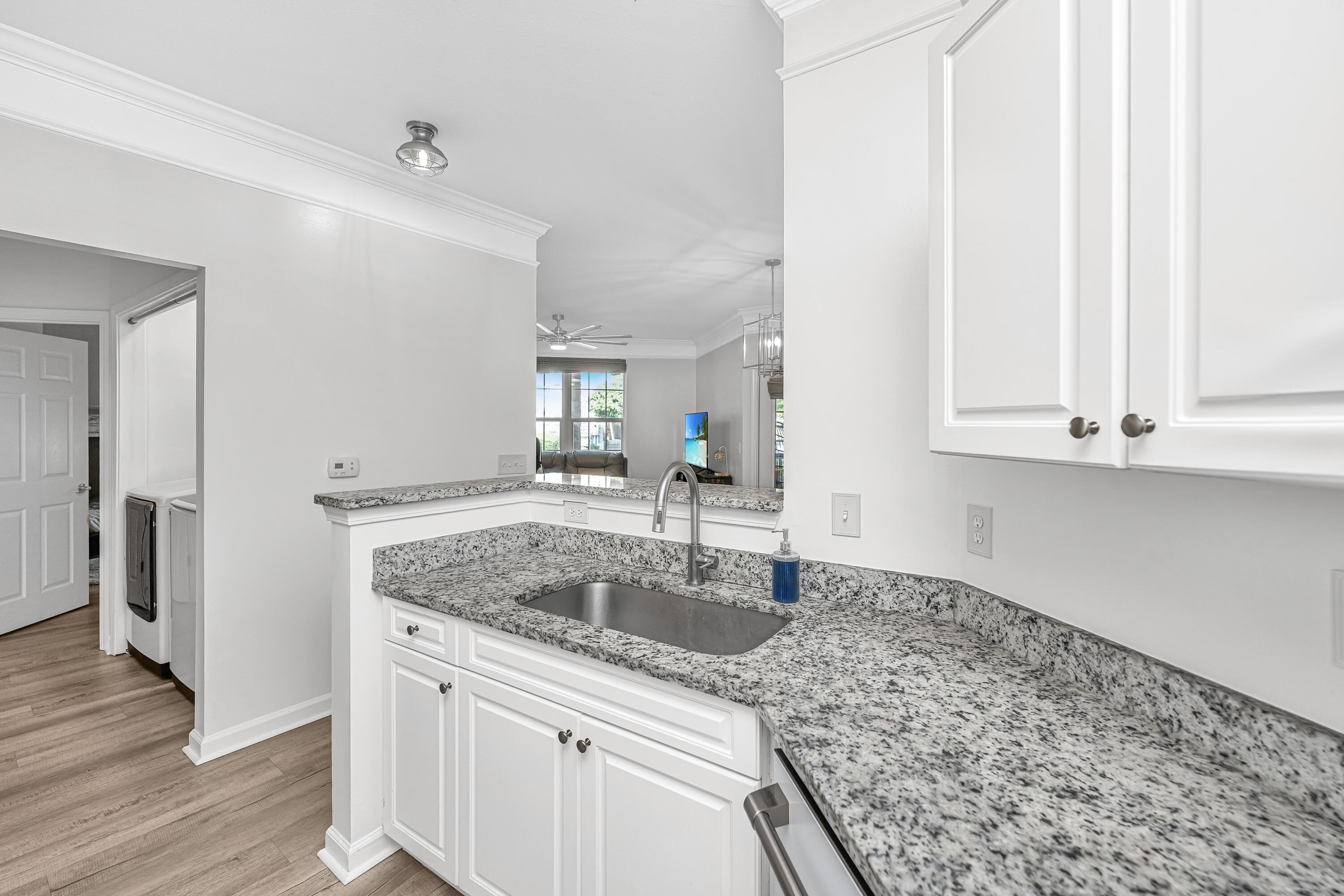 1216 Telfair Way