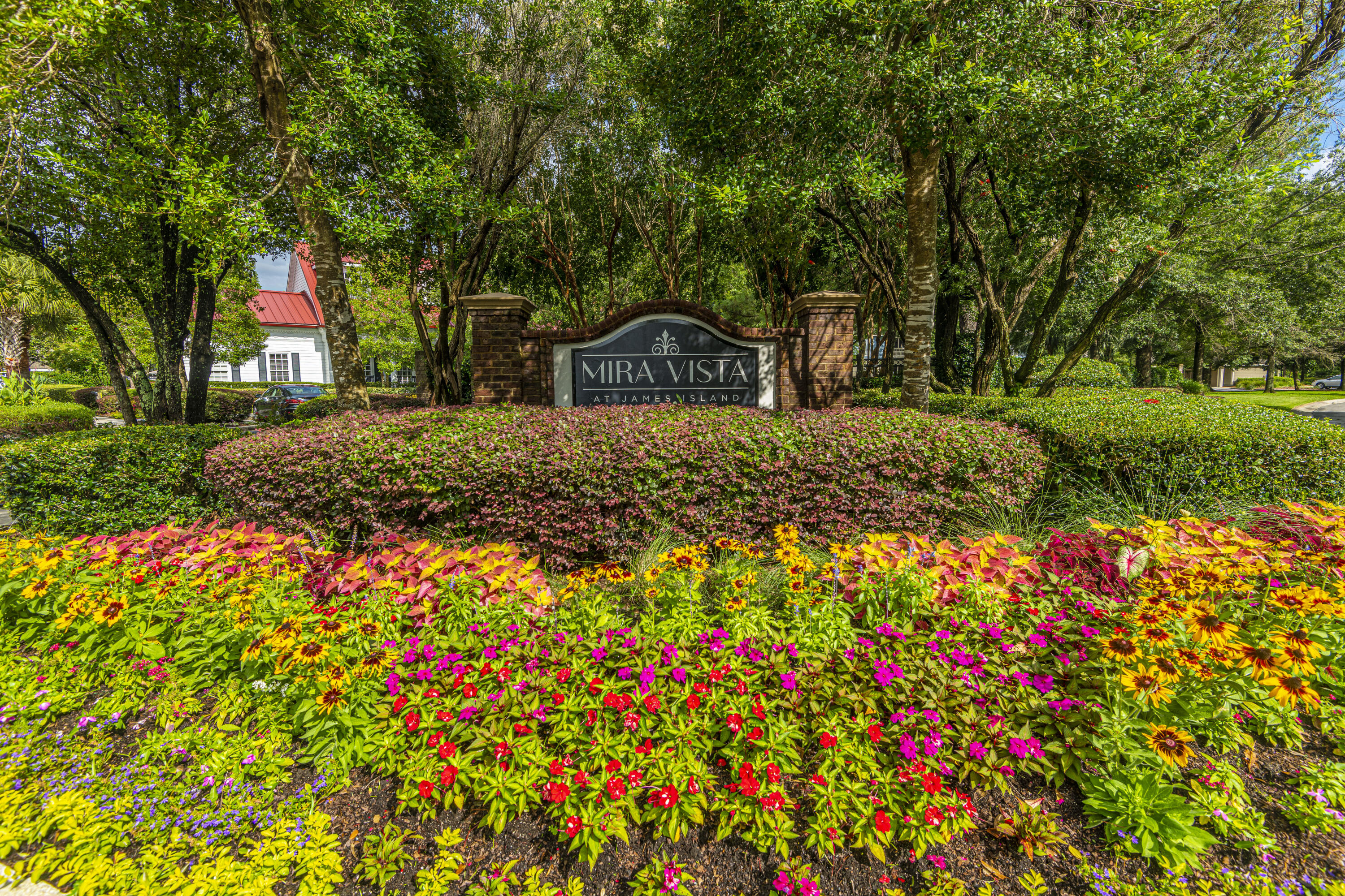 1216 Telfair Way
