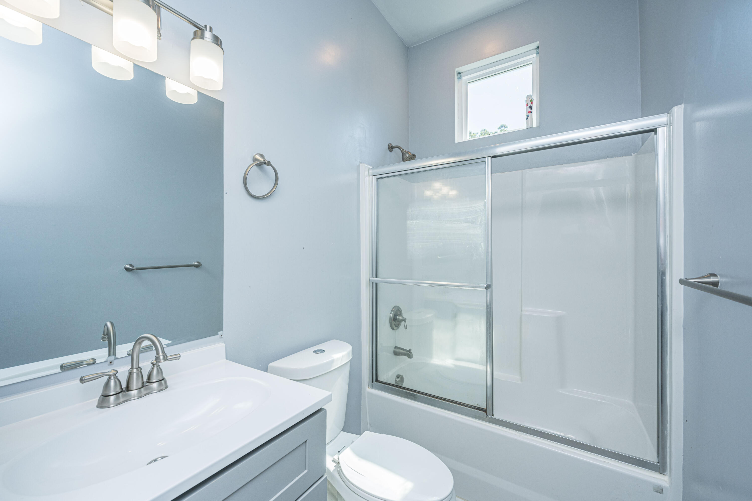 2001 Hugo Avenue # B Unit: A & B
