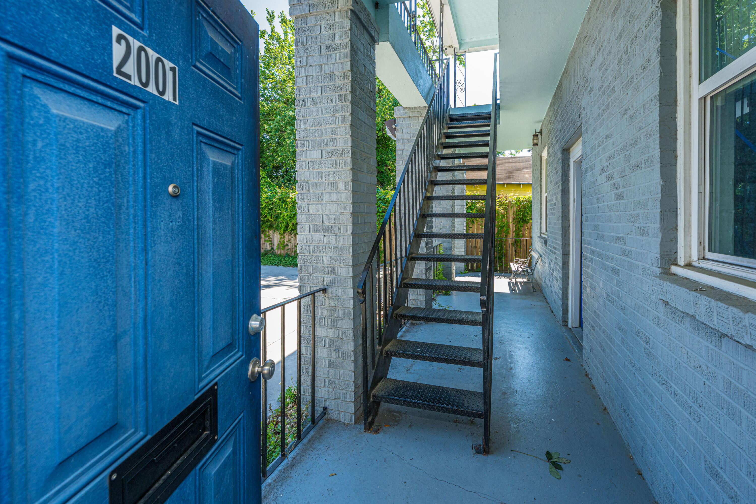 2001 Hugo Avenue # B Unit: A & B