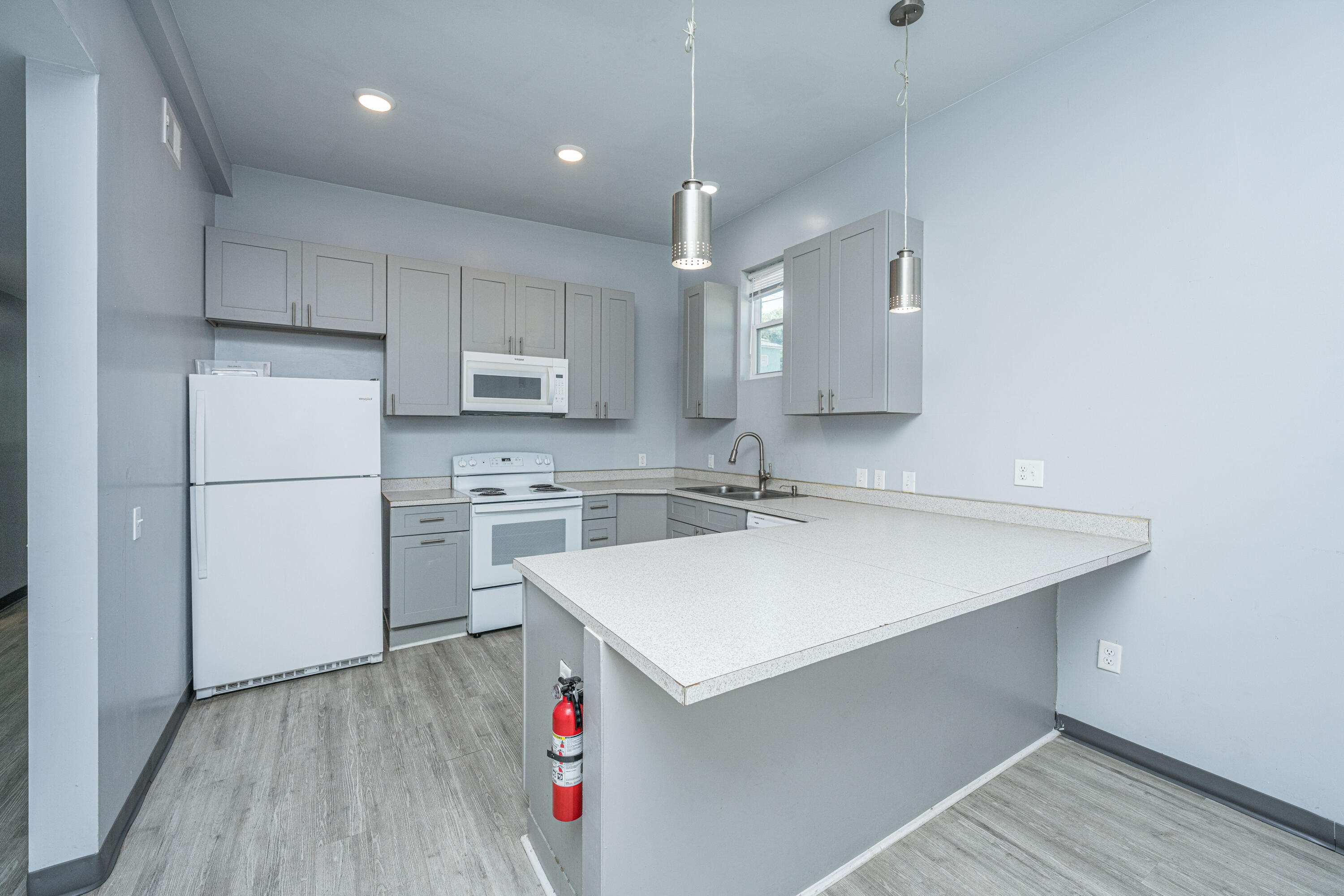 2001 Hugo Avenue # B Unit: A & B