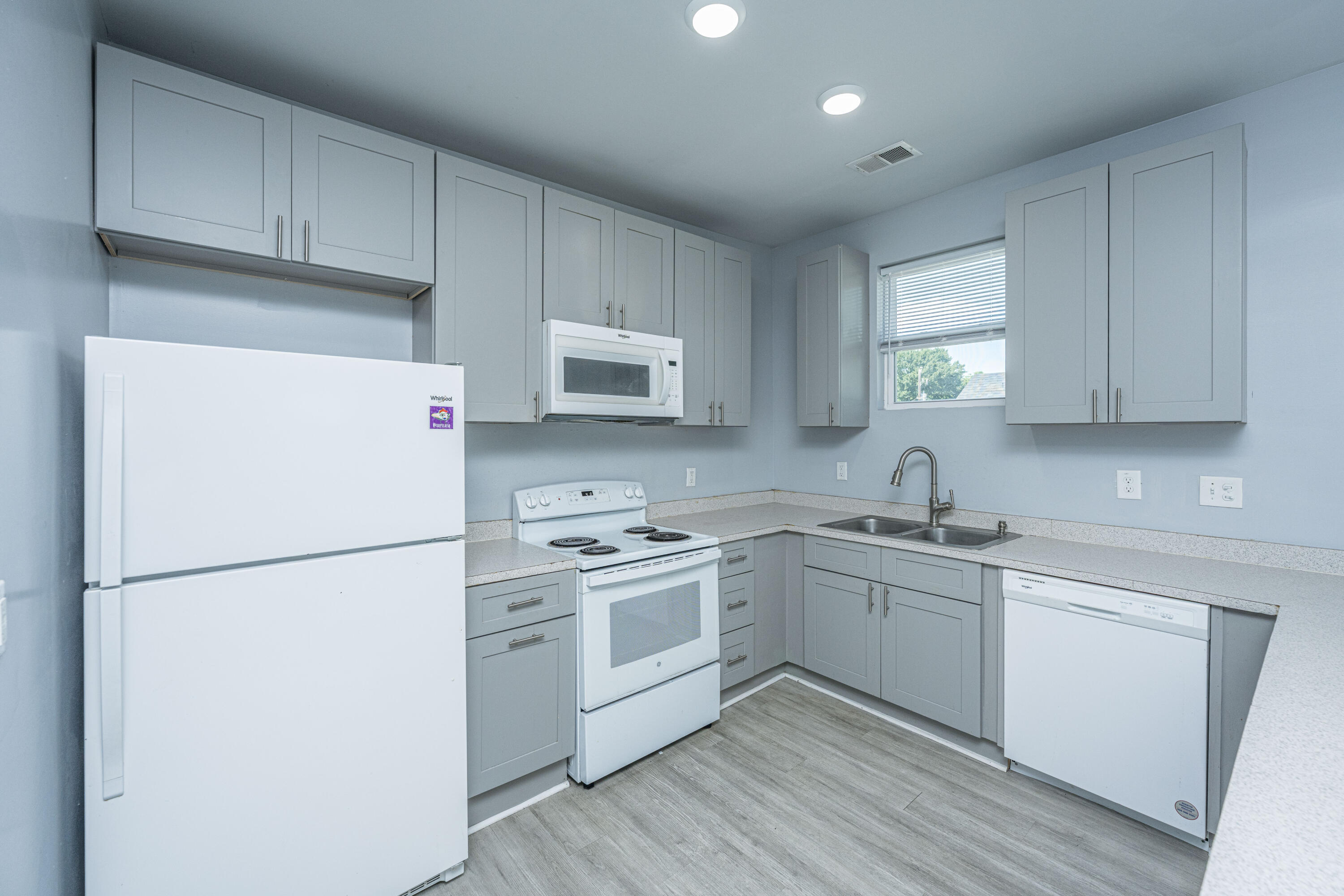 2001 Hugo Avenue # B Unit: A & B