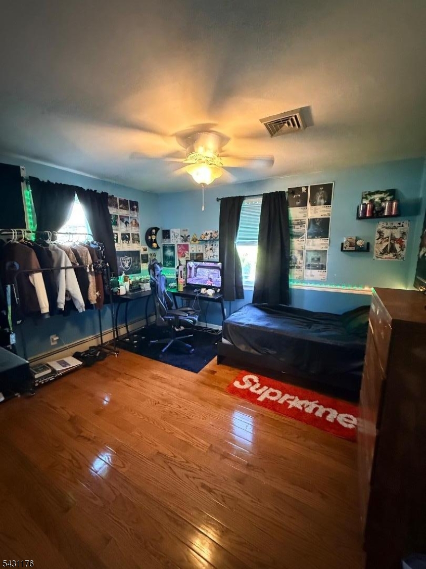 33 Park Dr