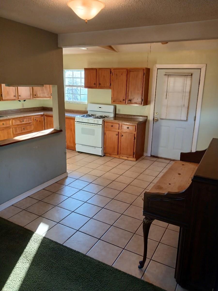 1221 Bayou Shore Drive