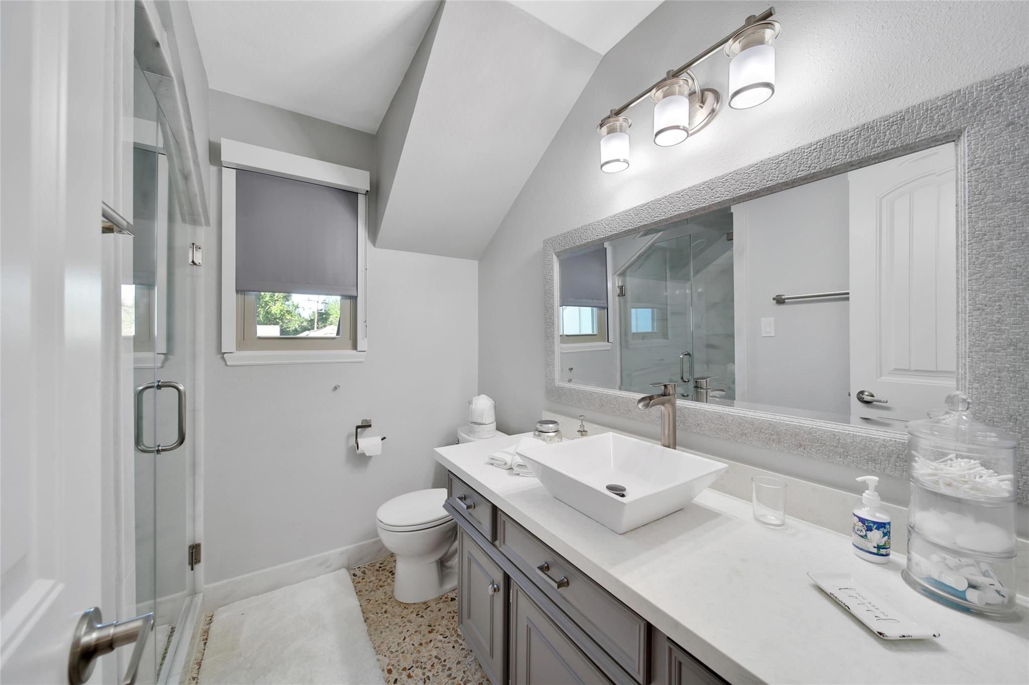 2902 Blue Lakes Lane