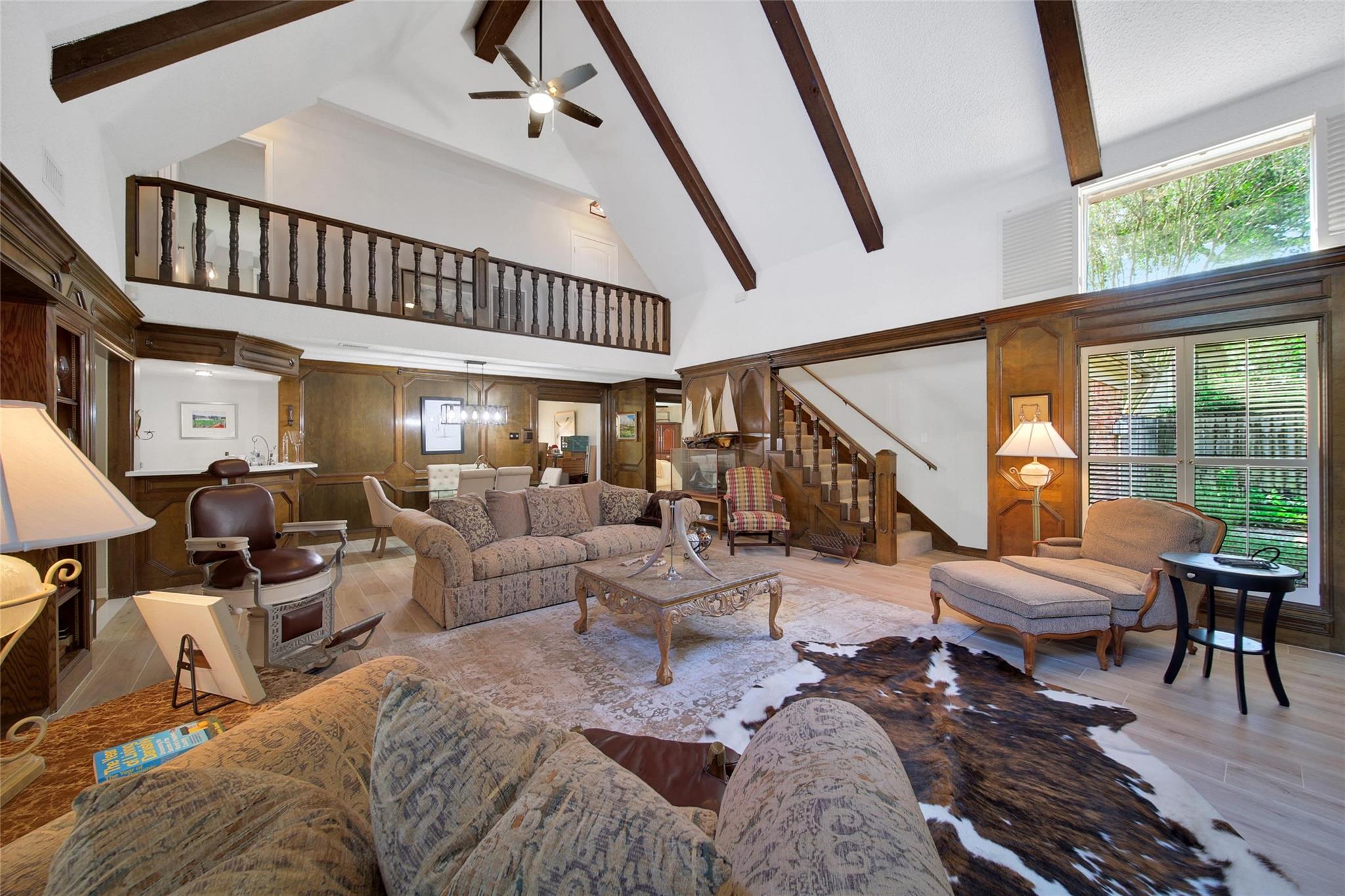 2902 Blue Lakes Lane