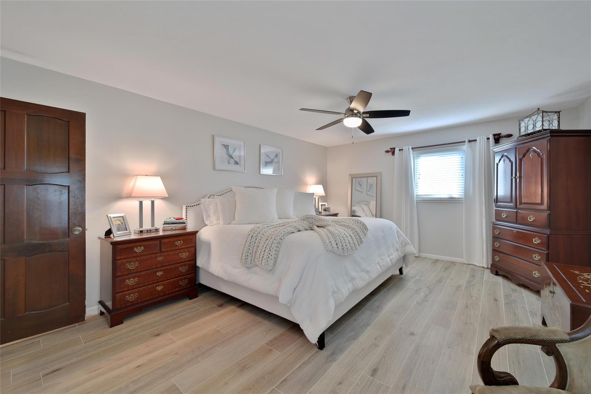 2902 Blue Lakes Lane