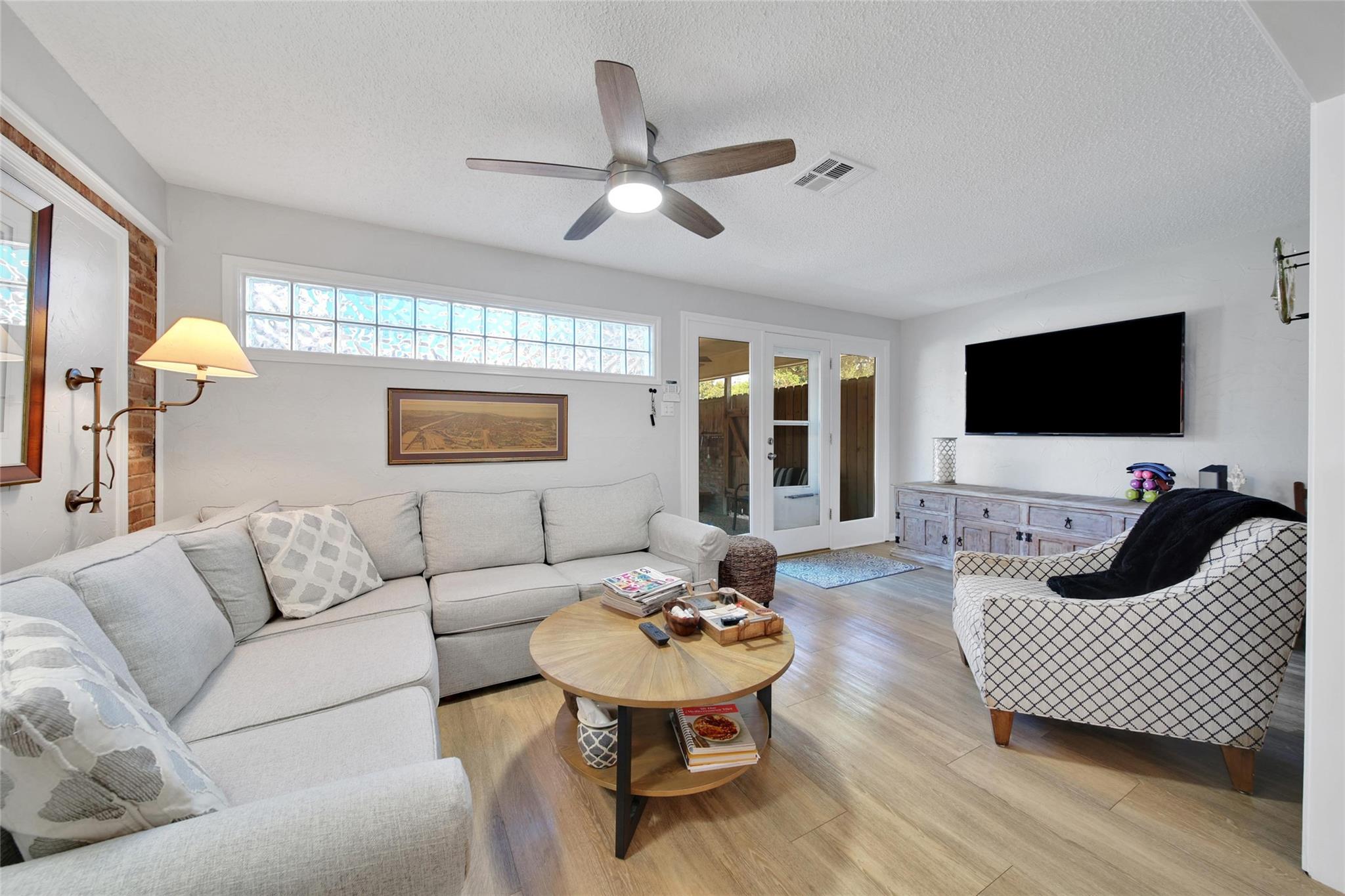 2902 Blue Lakes Lane