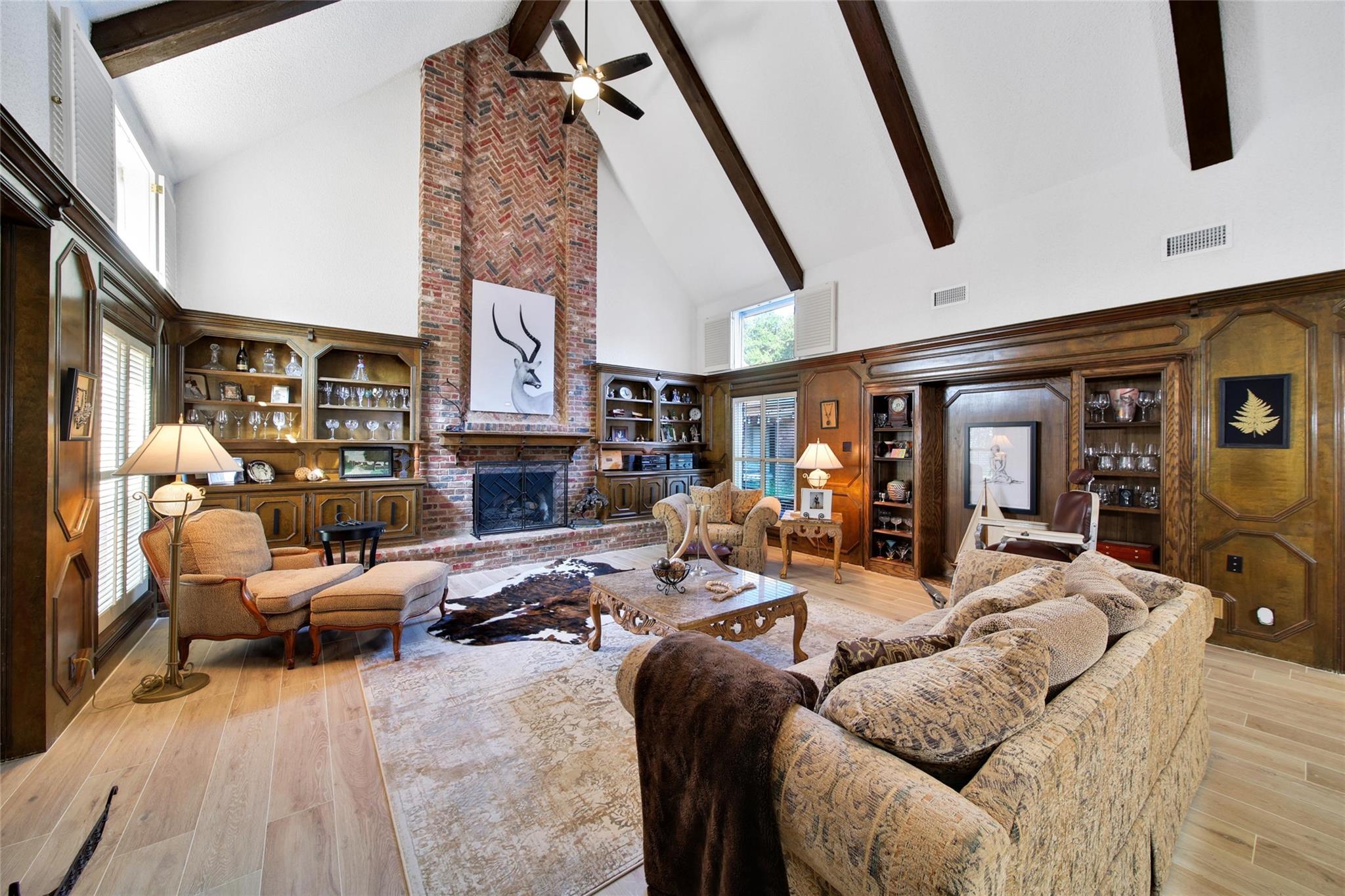 2902 Blue Lakes Lane