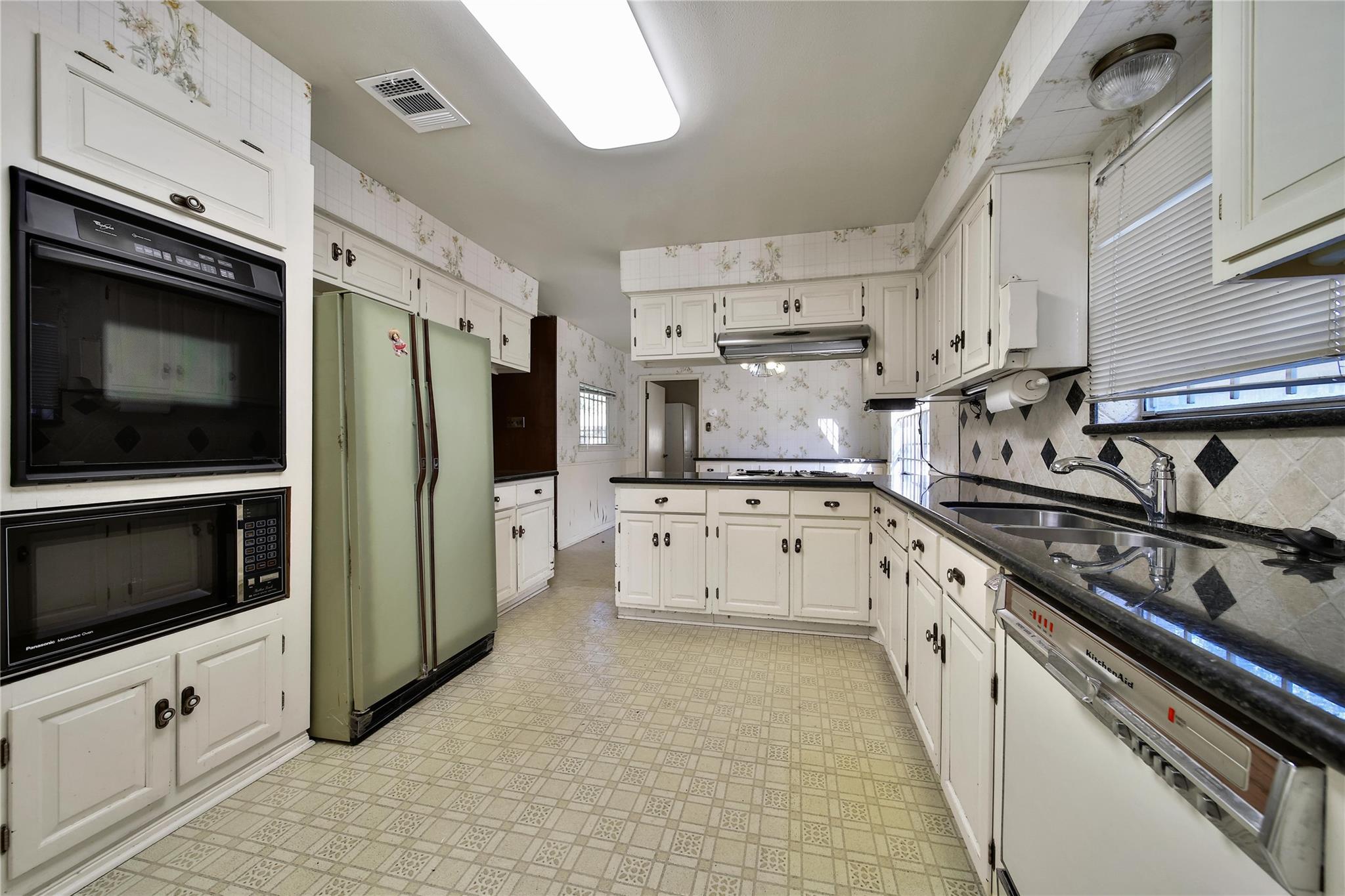 2115 Lexford Lane
