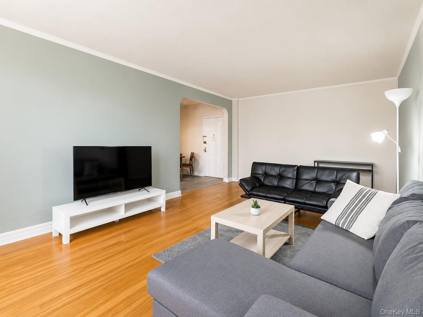 69-10 Yellowstone Boulevard Unit: 505
